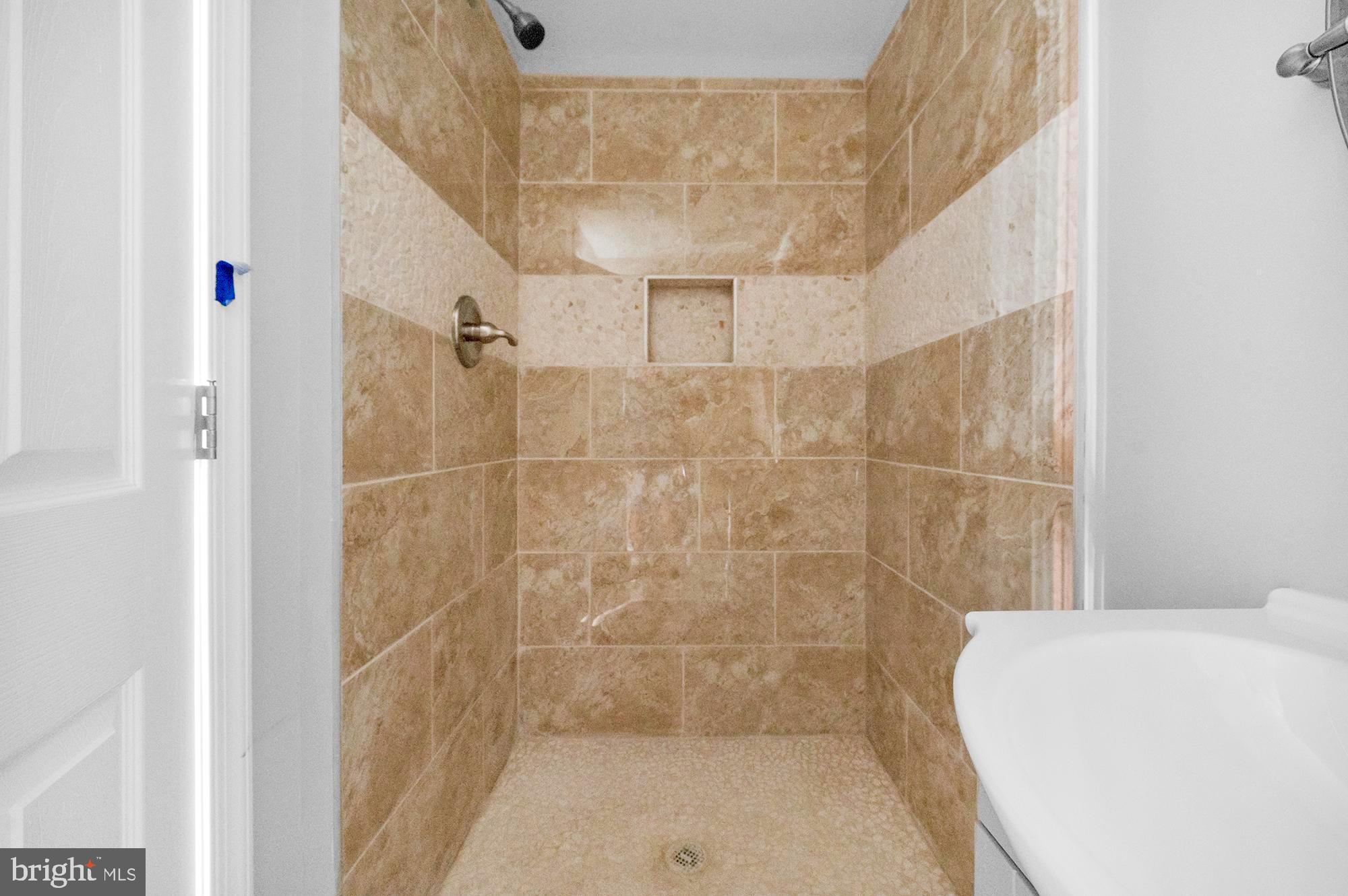 WASHINGTON VILLAGE - Residential