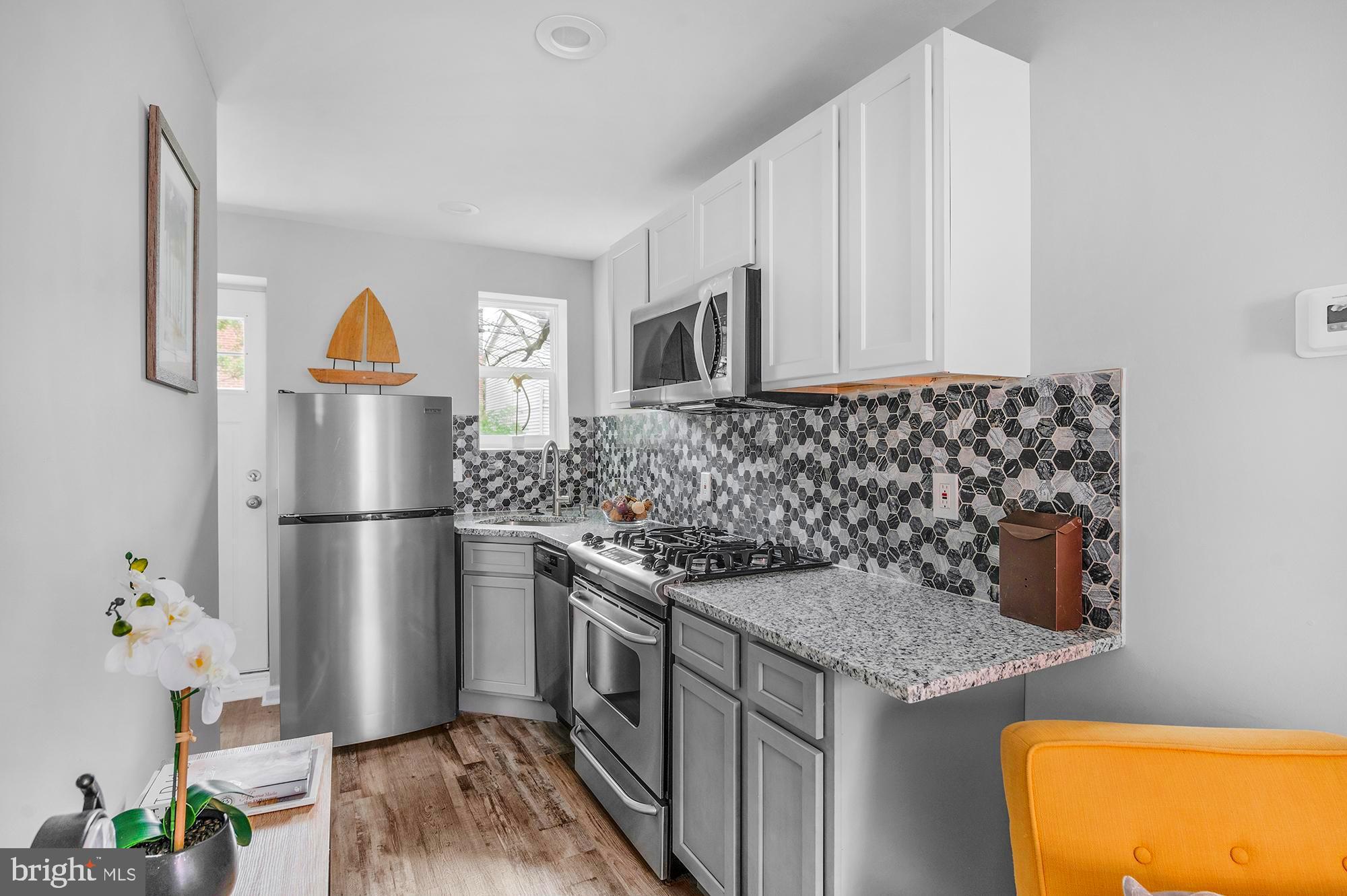 WASHINGTON VILLAGE - Residential