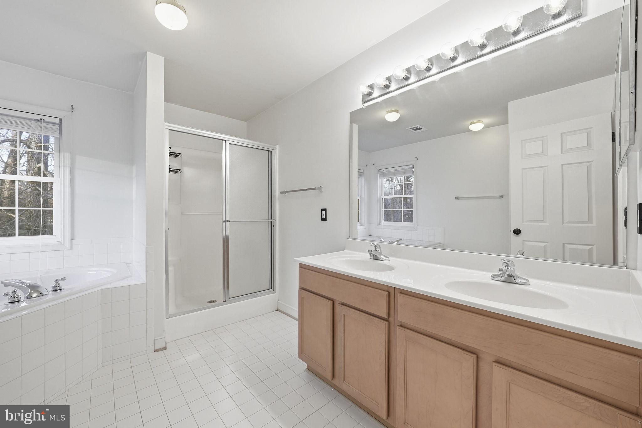 THOMPSON FARMS - Residential