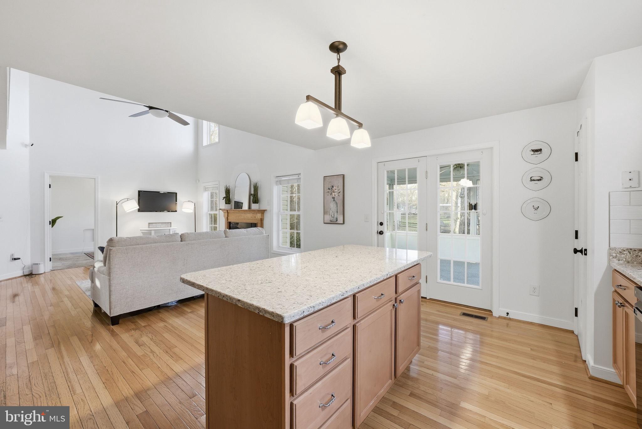 THOMPSON FARMS - Residential