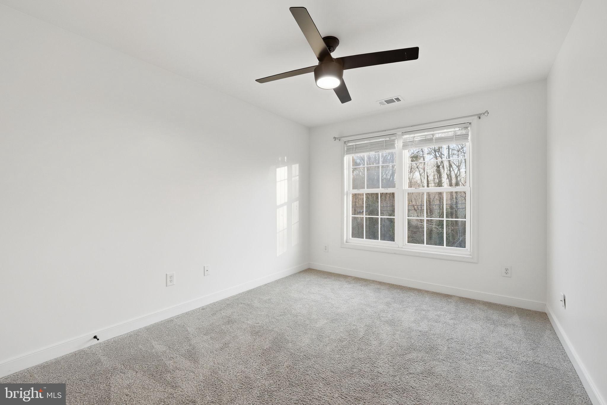 THOMPSON FARMS - Residential