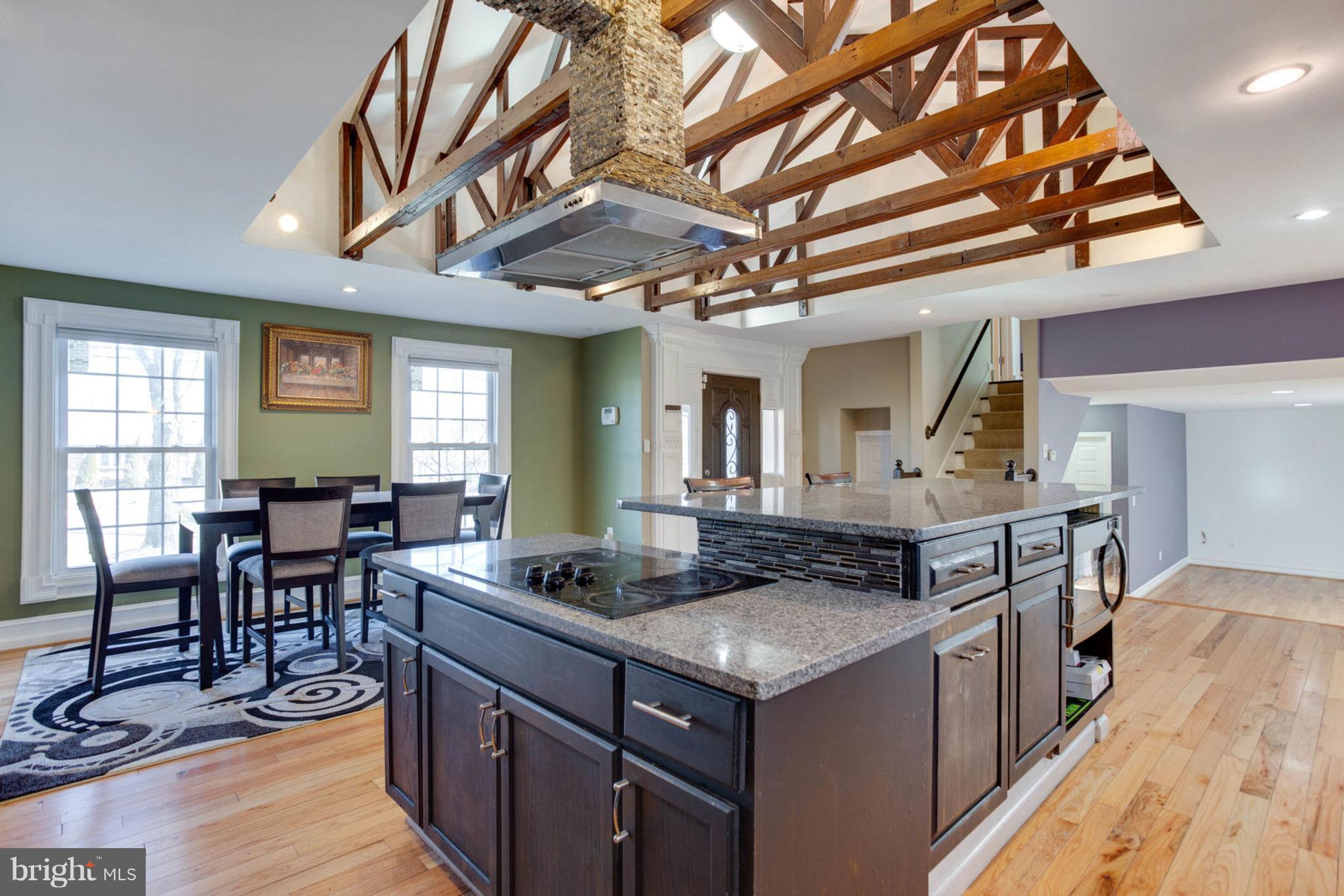 LANHAM ACRES - Residential