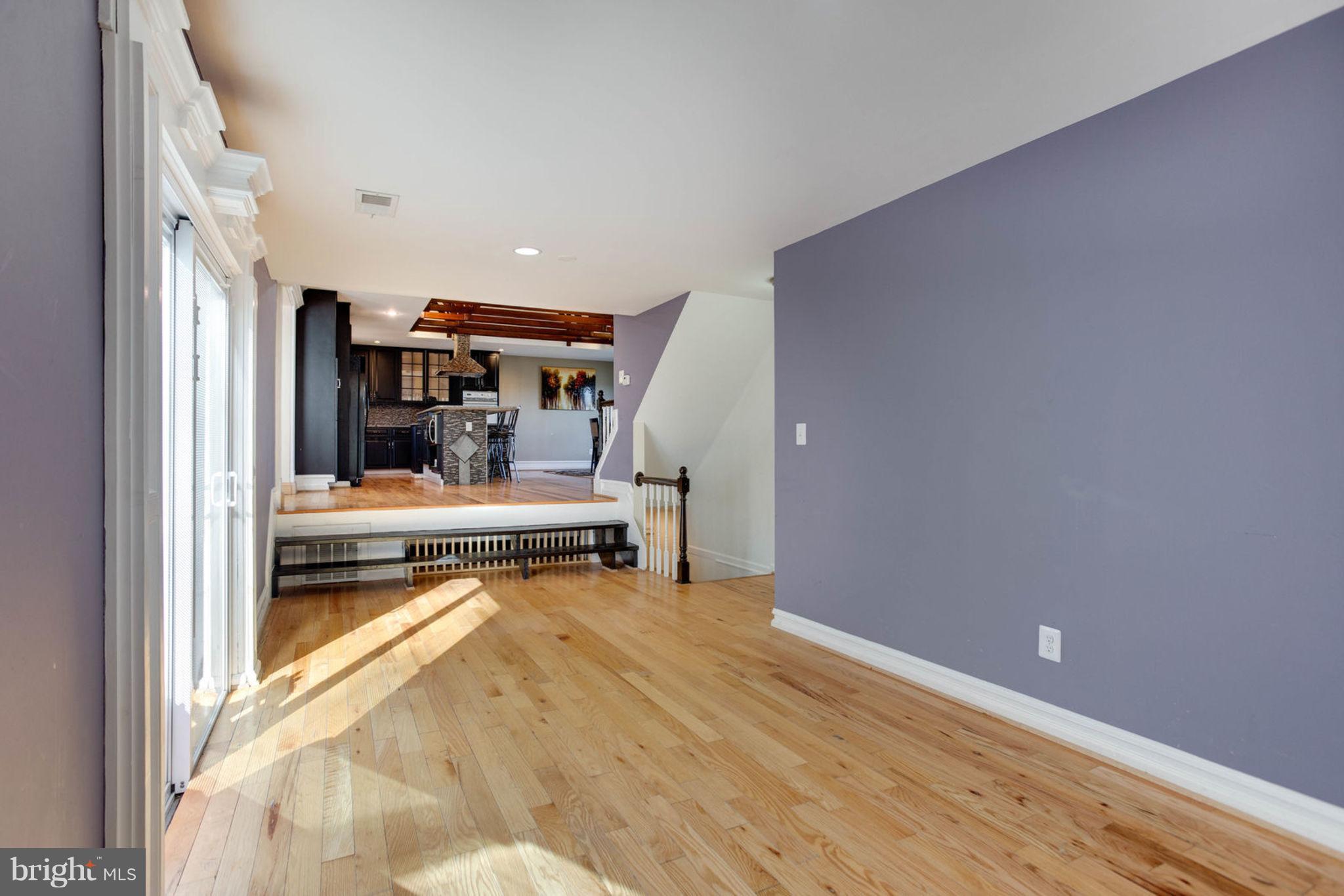 LANHAM ACRES - Residential