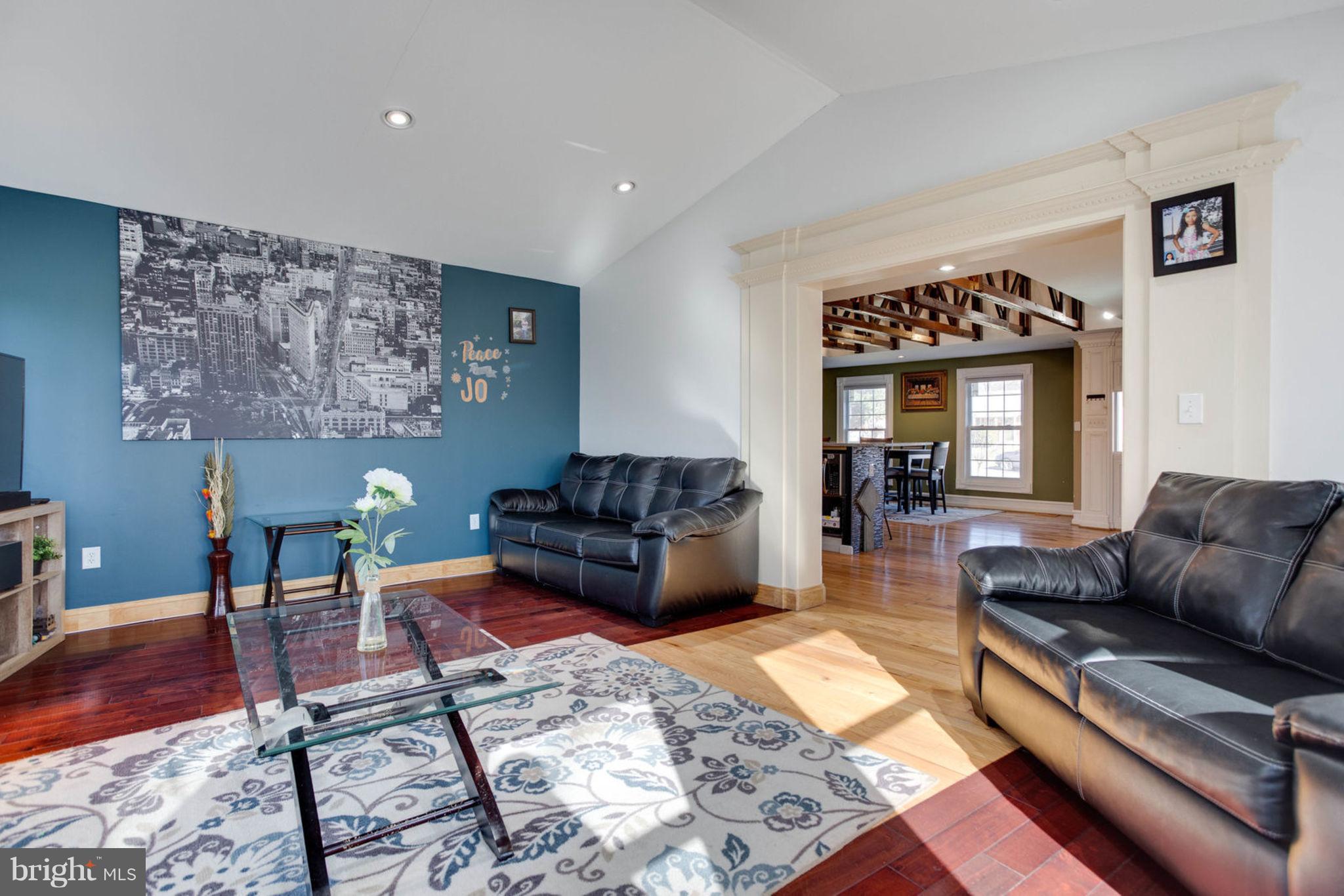 LANHAM ACRES - Residential