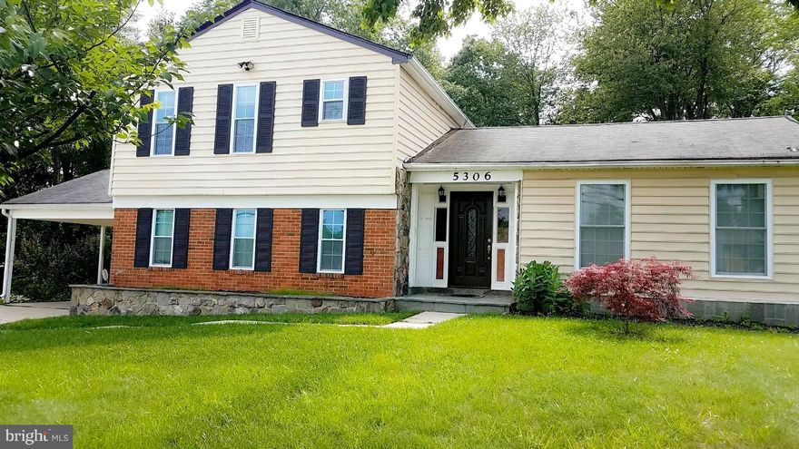 THIS IS IT!! Home sweet Home!  Exactly what you've been looking for!  A MUST SEE!  Beautifully renovated home with the open kitchen that you always dreamed about! Includes 2 Master bedrooms with bathrooms. Only 5 year old plumbing, electric, HVAC, water heater, windows and more! 18x12 addition with plenty of sunlight perfect for your plants and company!  Will not last long! Schedule to see today!