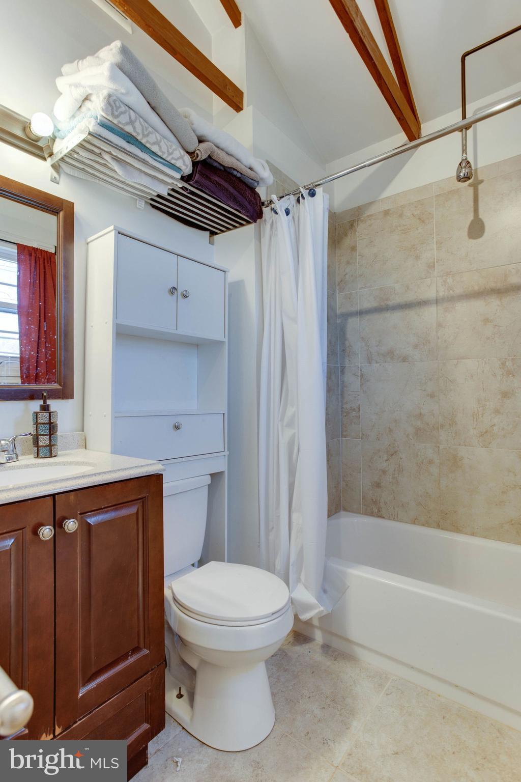 LANHAM ACRES - Residential