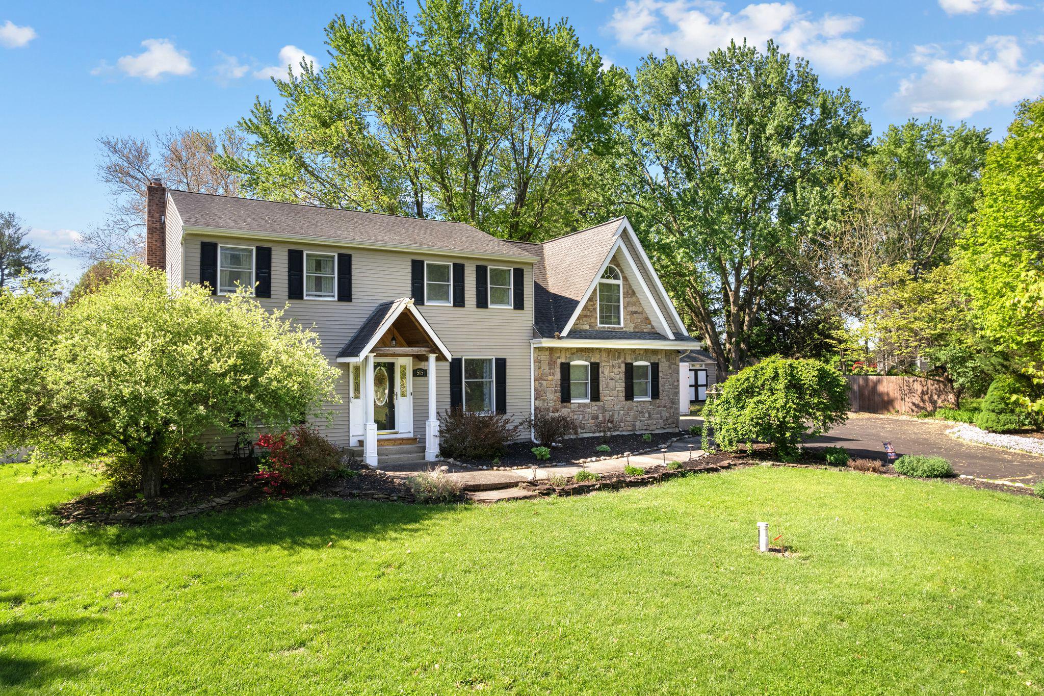 505 ADAMS LANE