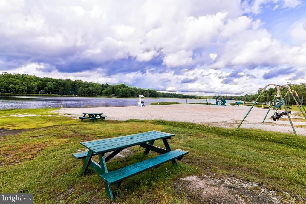 918 K-III SYCAMORE CIRCLE