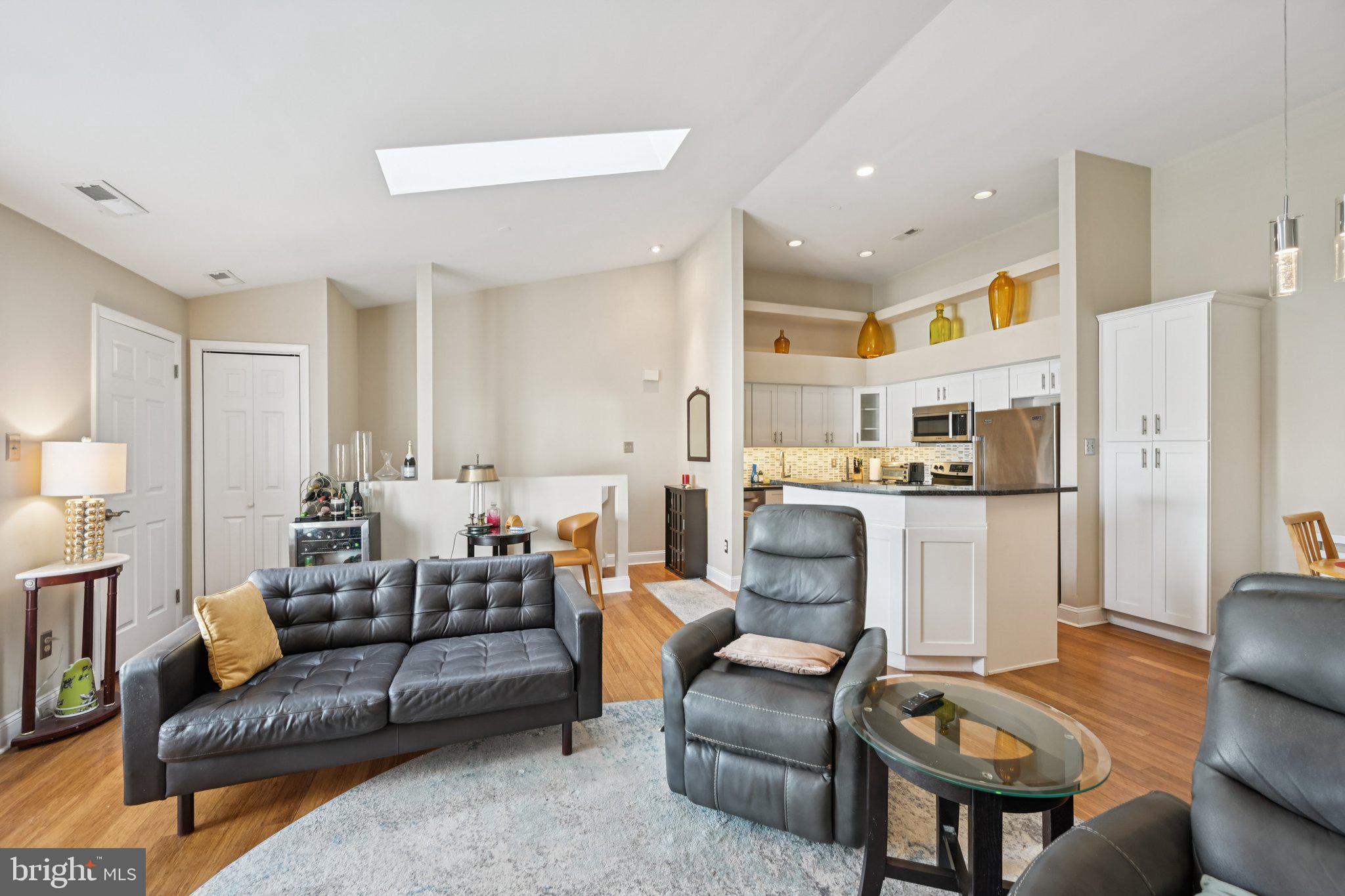 MONTGOMERY PLACE - Residential