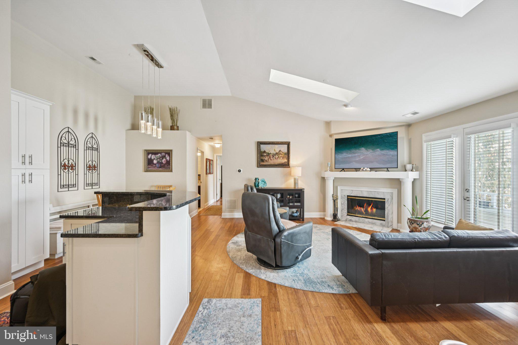 MONTGOMERY PLACE - Residential