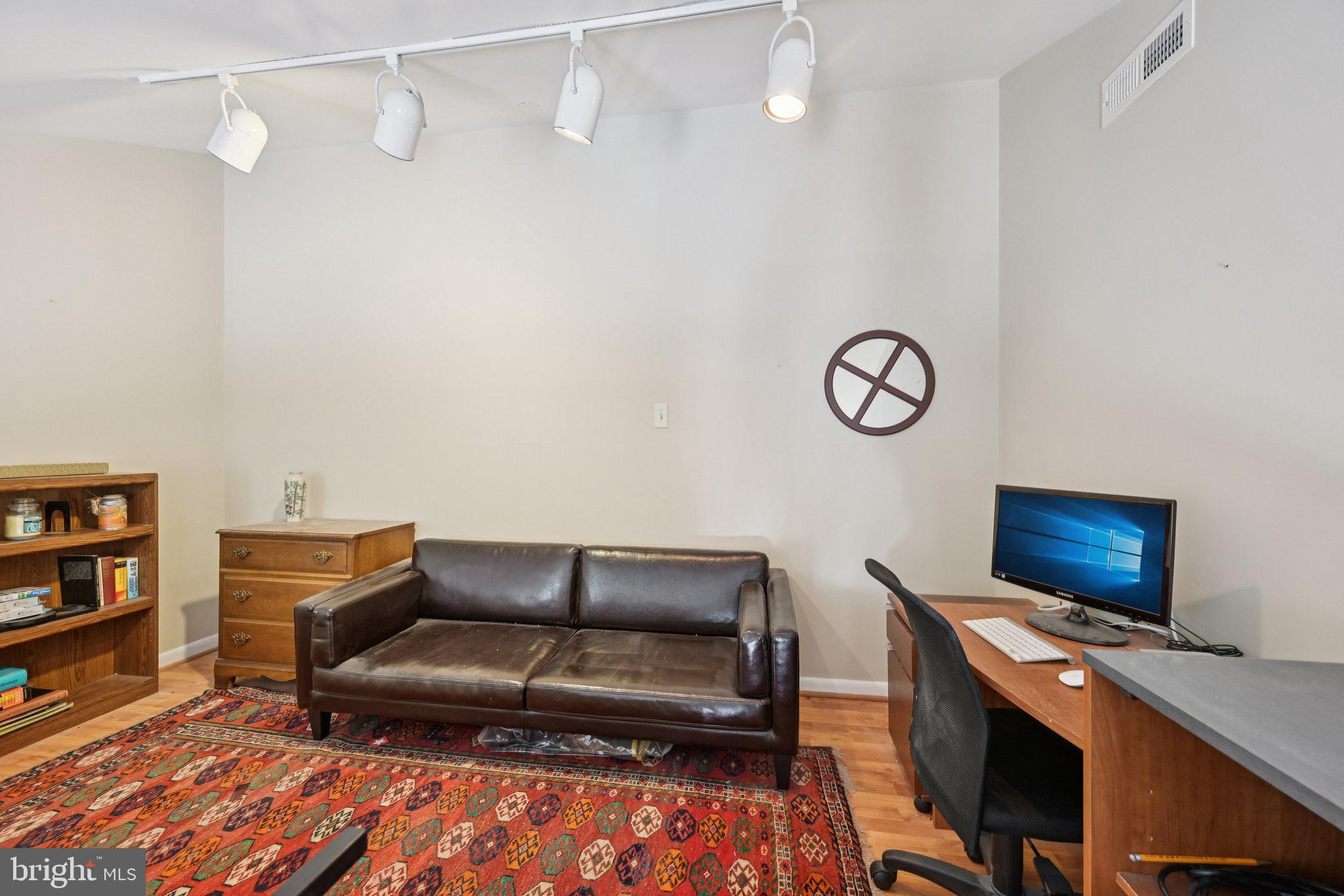 MONTGOMERY PLACE - Residential