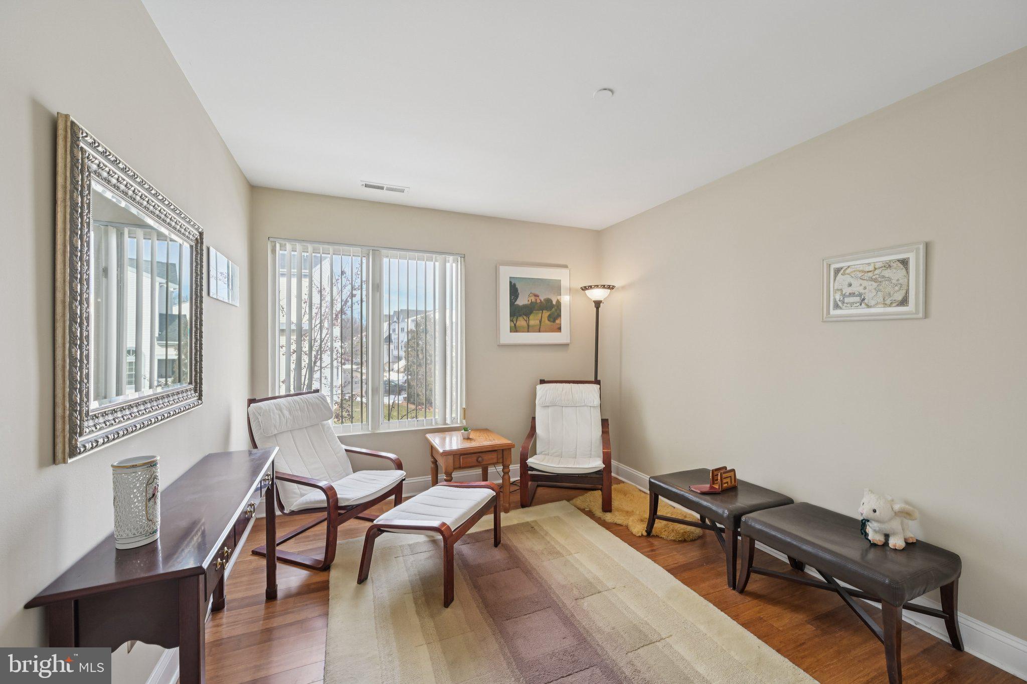 MONTGOMERY PLACE - Residential