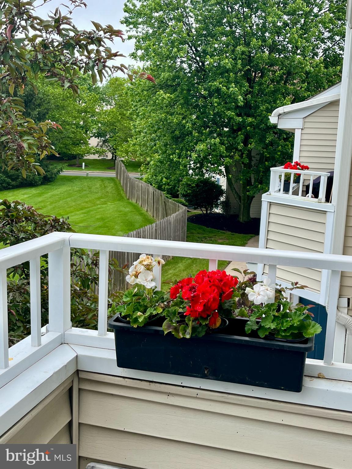 MONTGOMERY PLACE - Residential