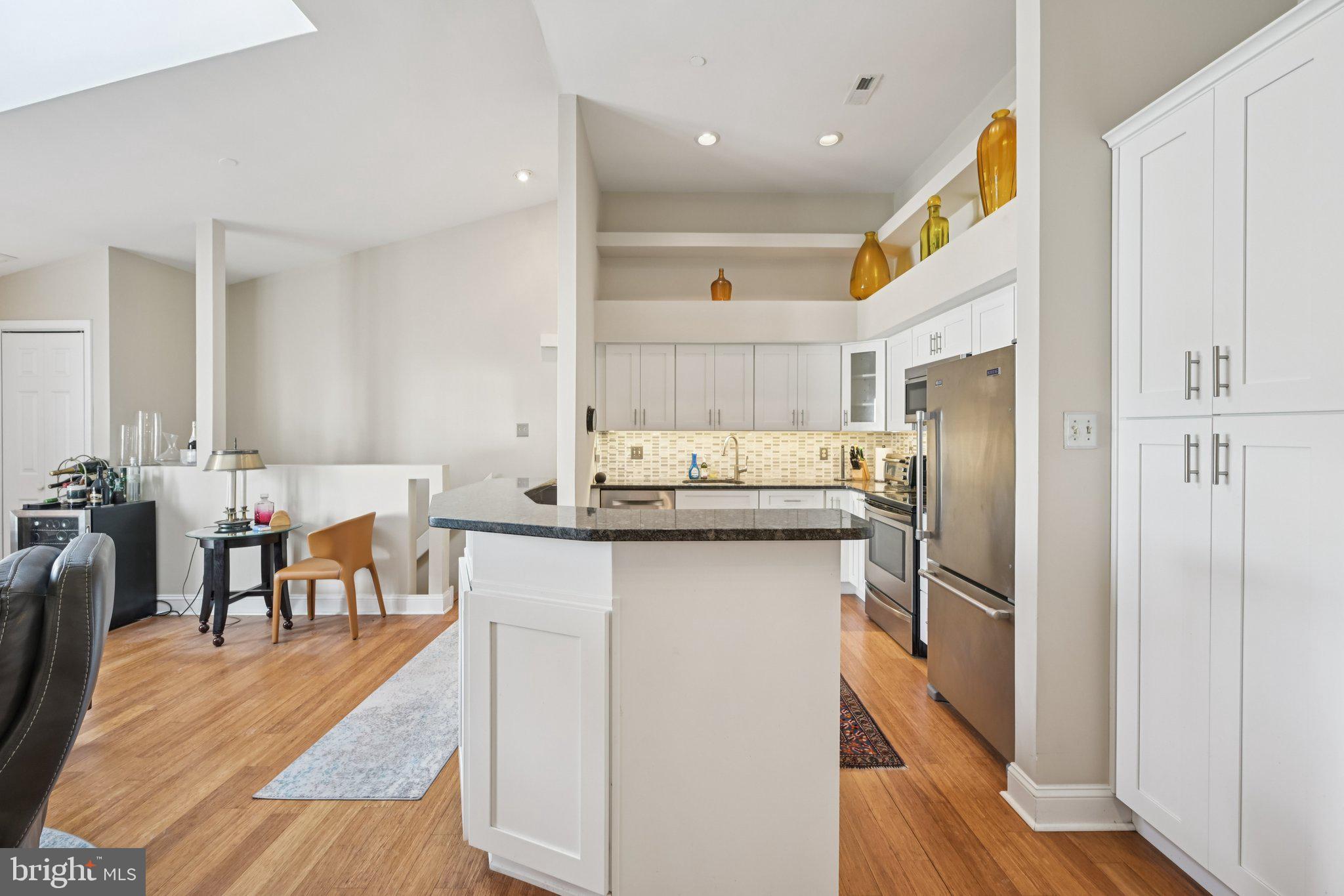 MONTGOMERY PLACE - Residential