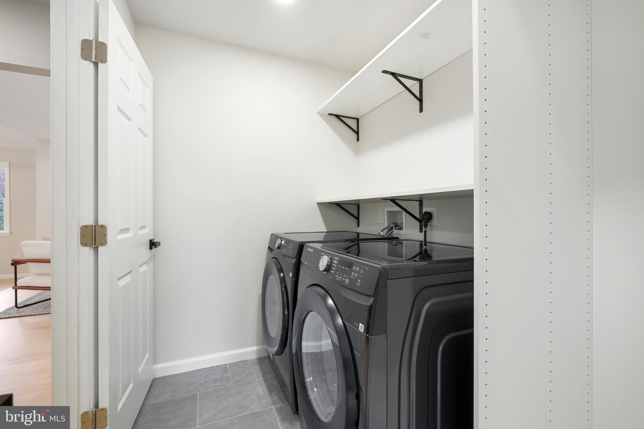 TIMBERLAWN - Residential