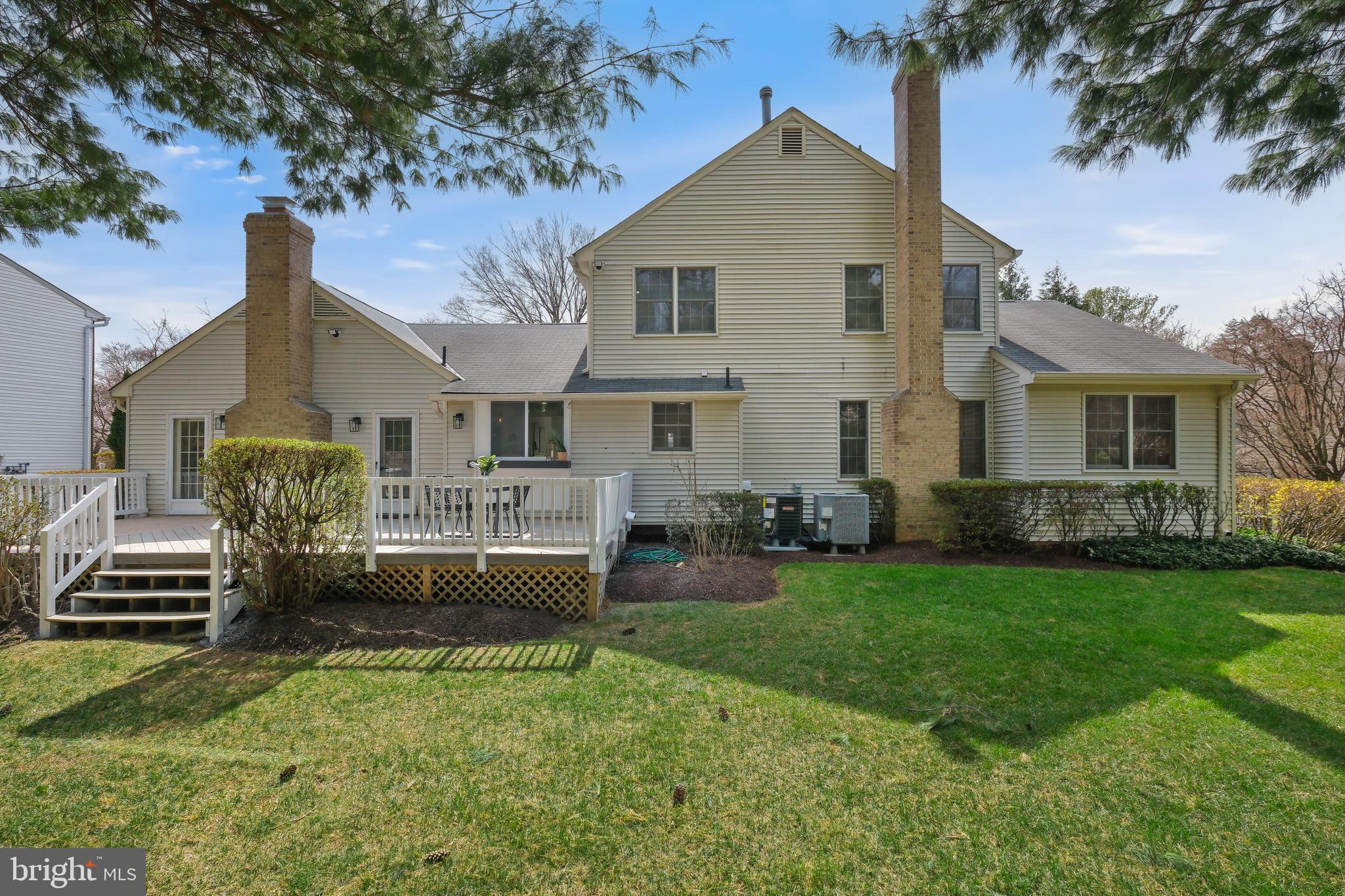 TIMBERLAWN - Residential