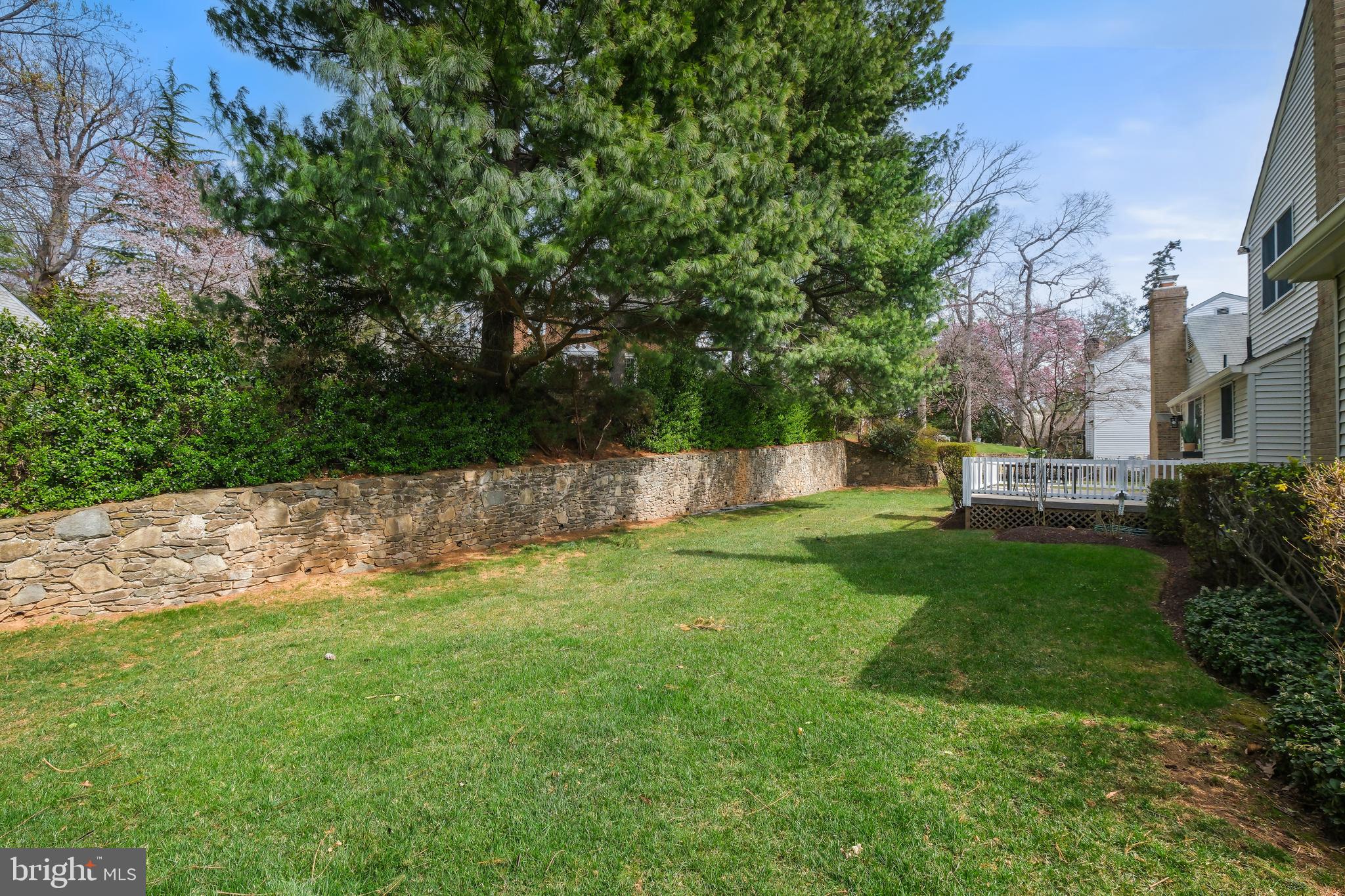 TIMBERLAWN - Residential