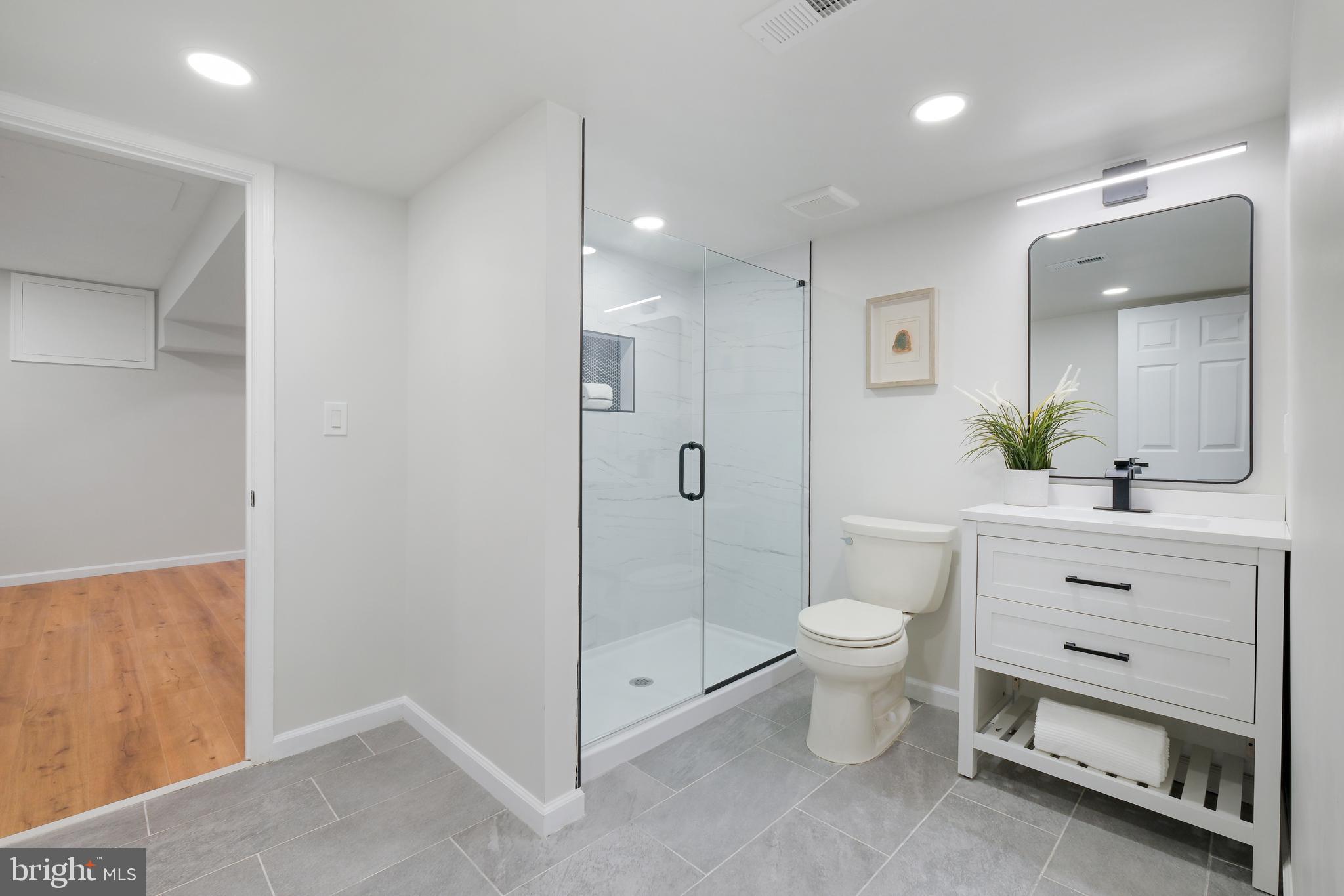 TIMBERLAWN - Residential