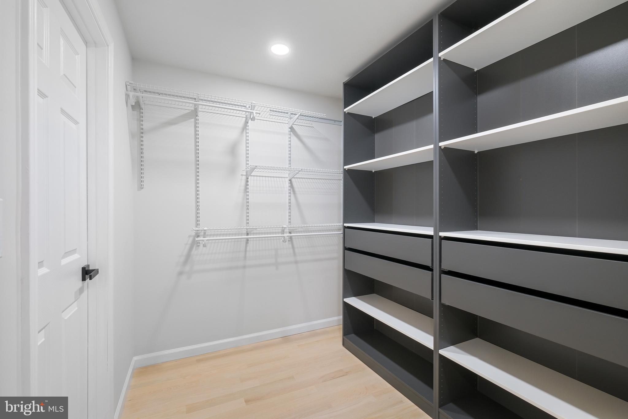 TIMBERLAWN - Residential