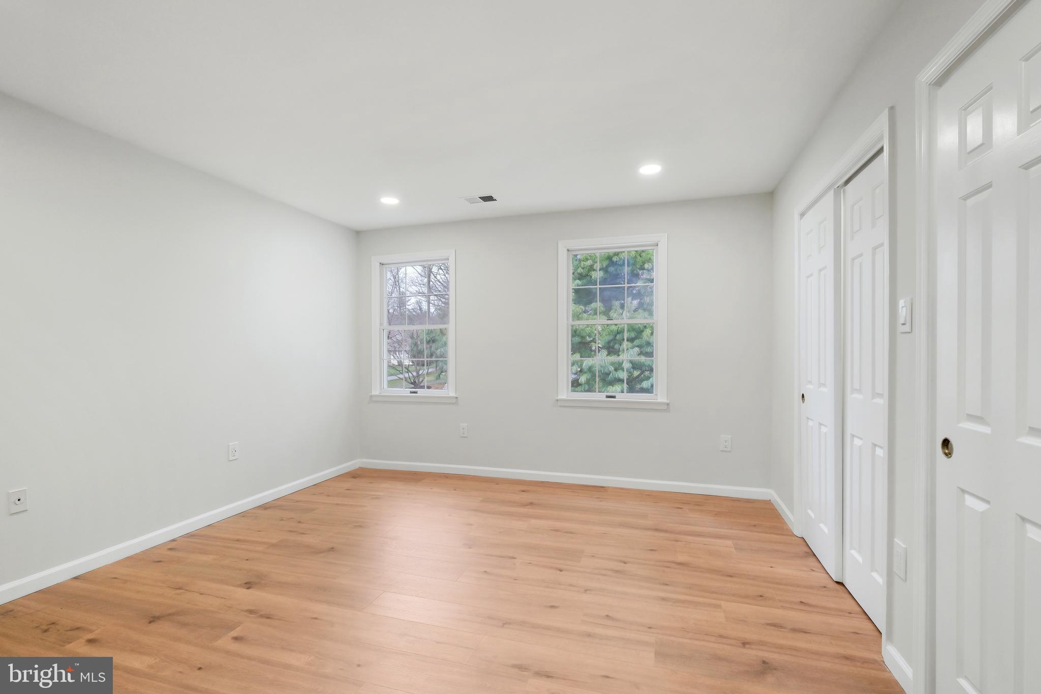 TIMBERLAWN - Residential