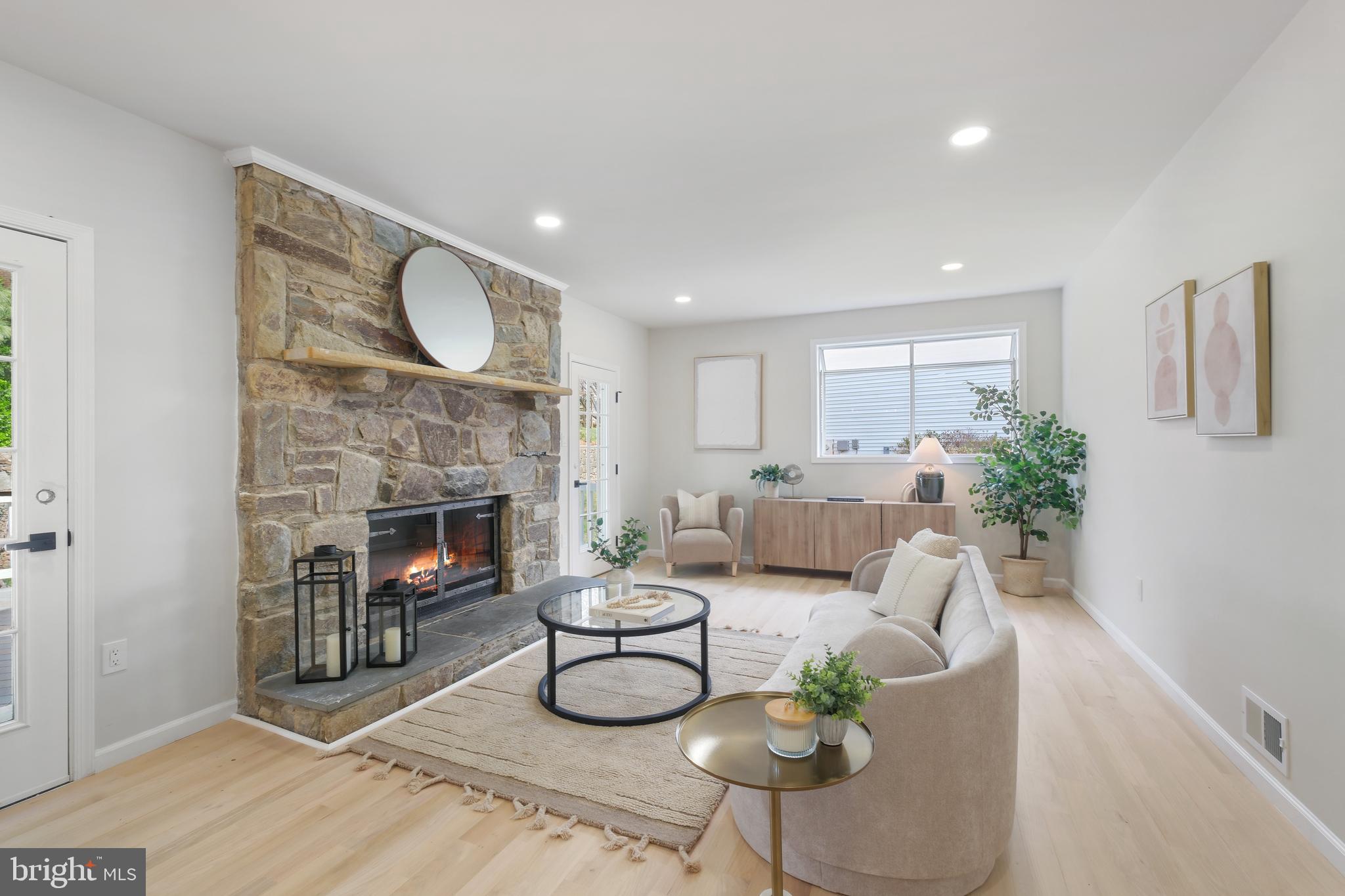 TIMBERLAWN - Residential