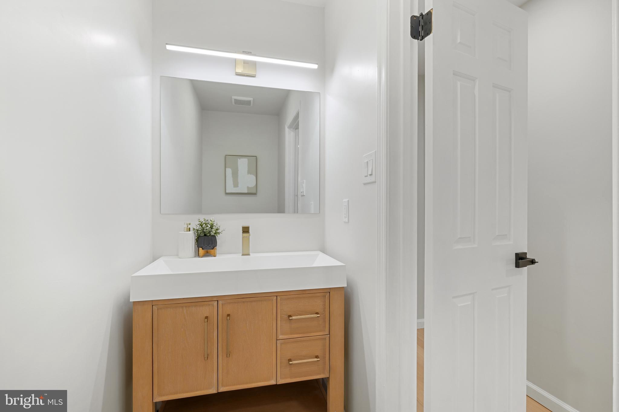 TIMBERLAWN - Residential