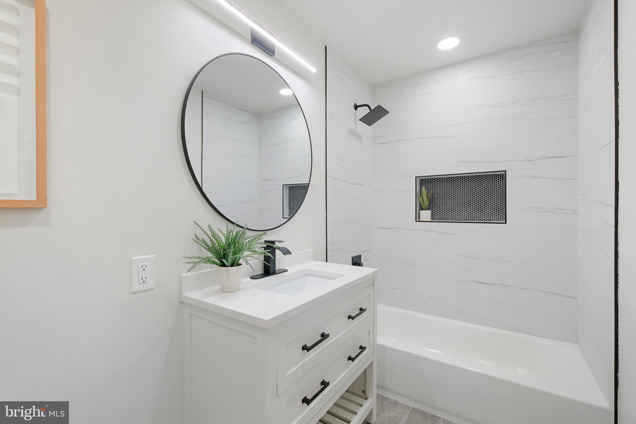 TIMBERLAWN - Residential