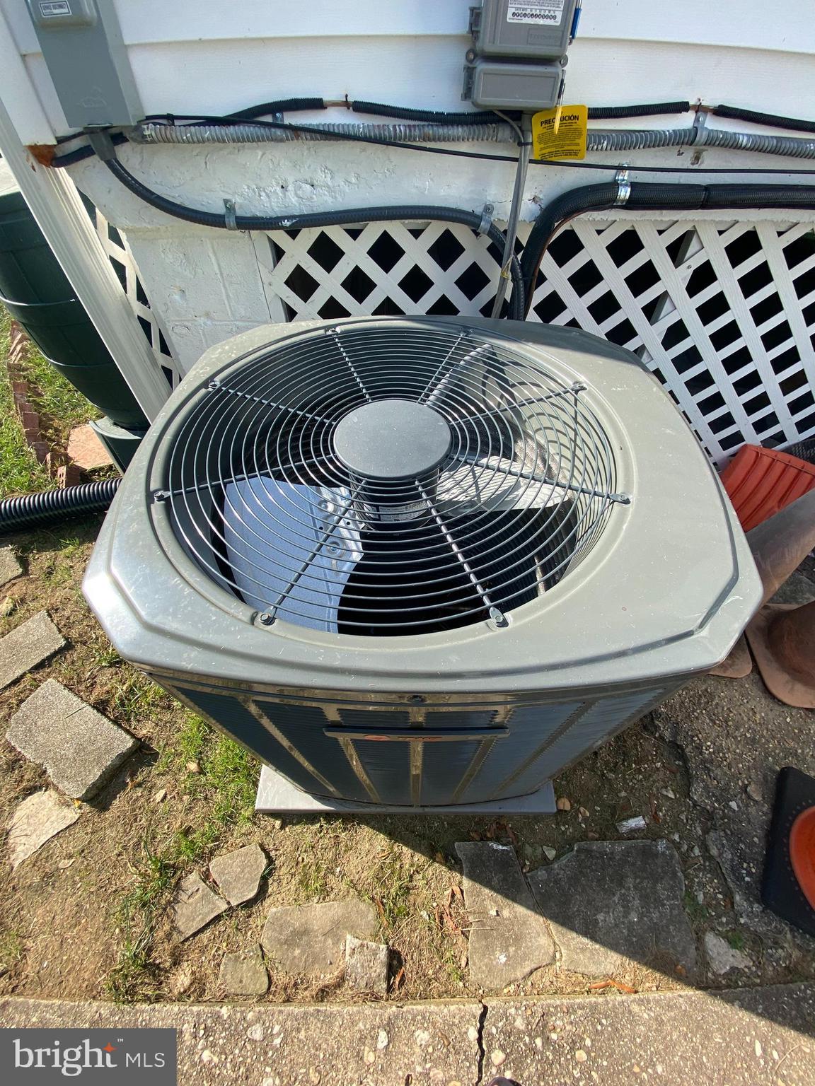 RIVERDALE PARK - Residential