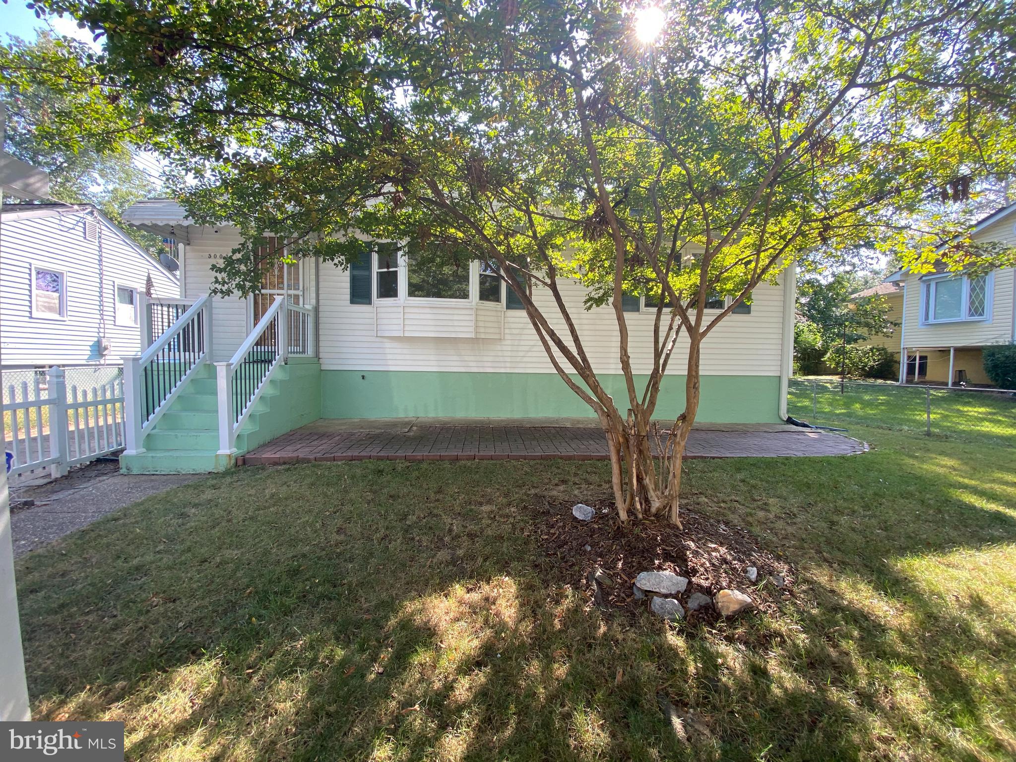 RIVERDALE PARK - Residential