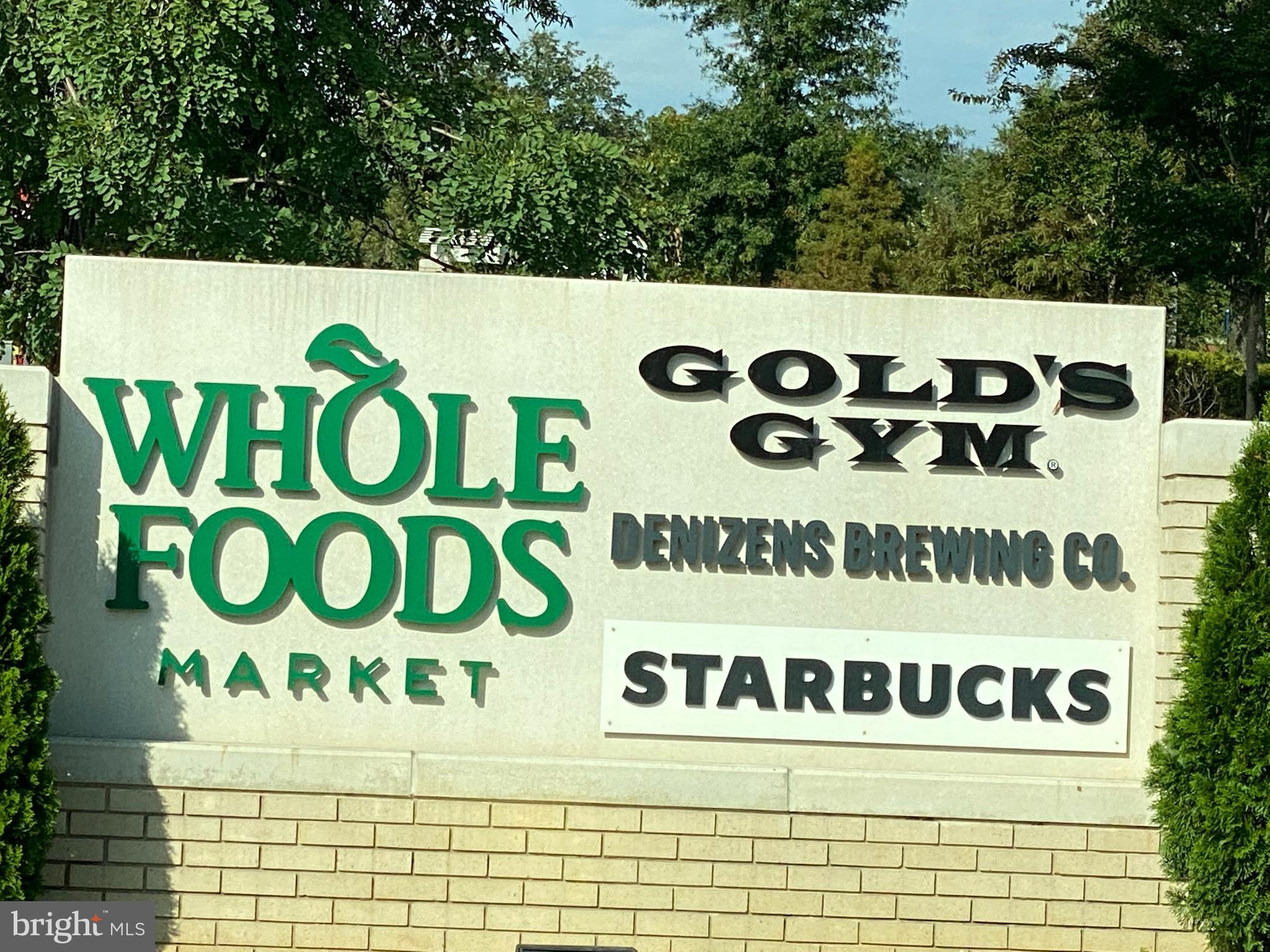 RIVERDALE PARK - Residential