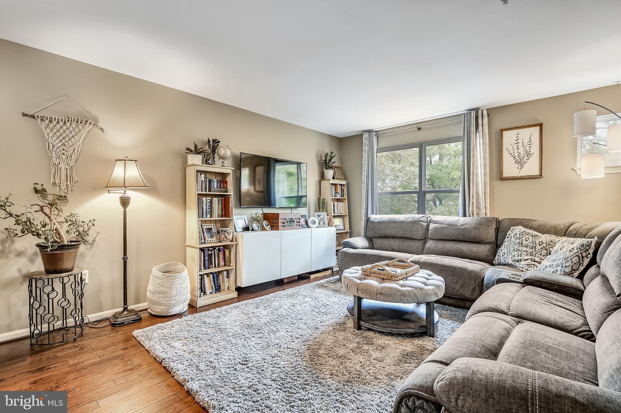 VILLAGES AT HOMELAND - Residential