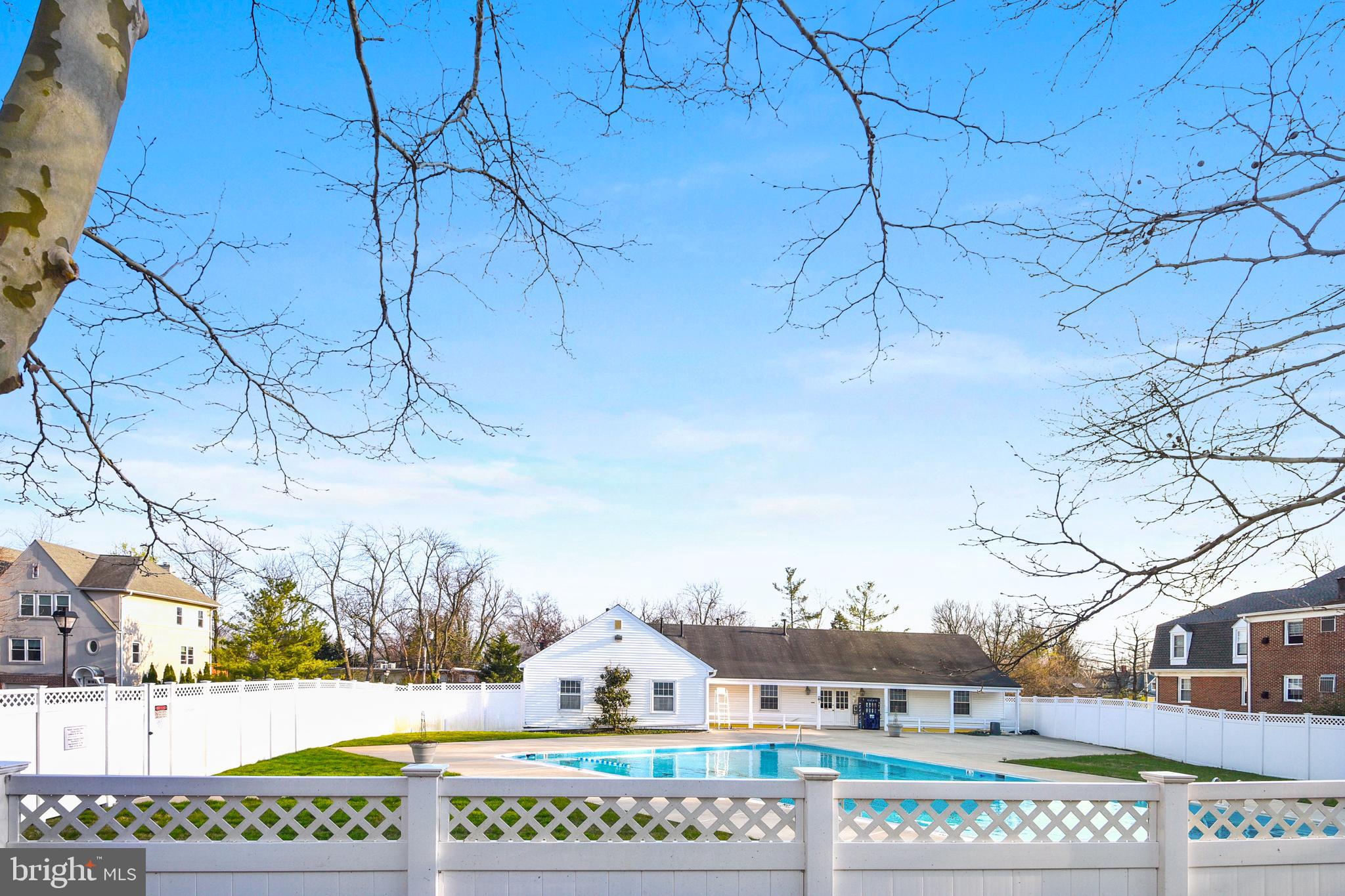 VILLAGES AT HOMELAND - Residential