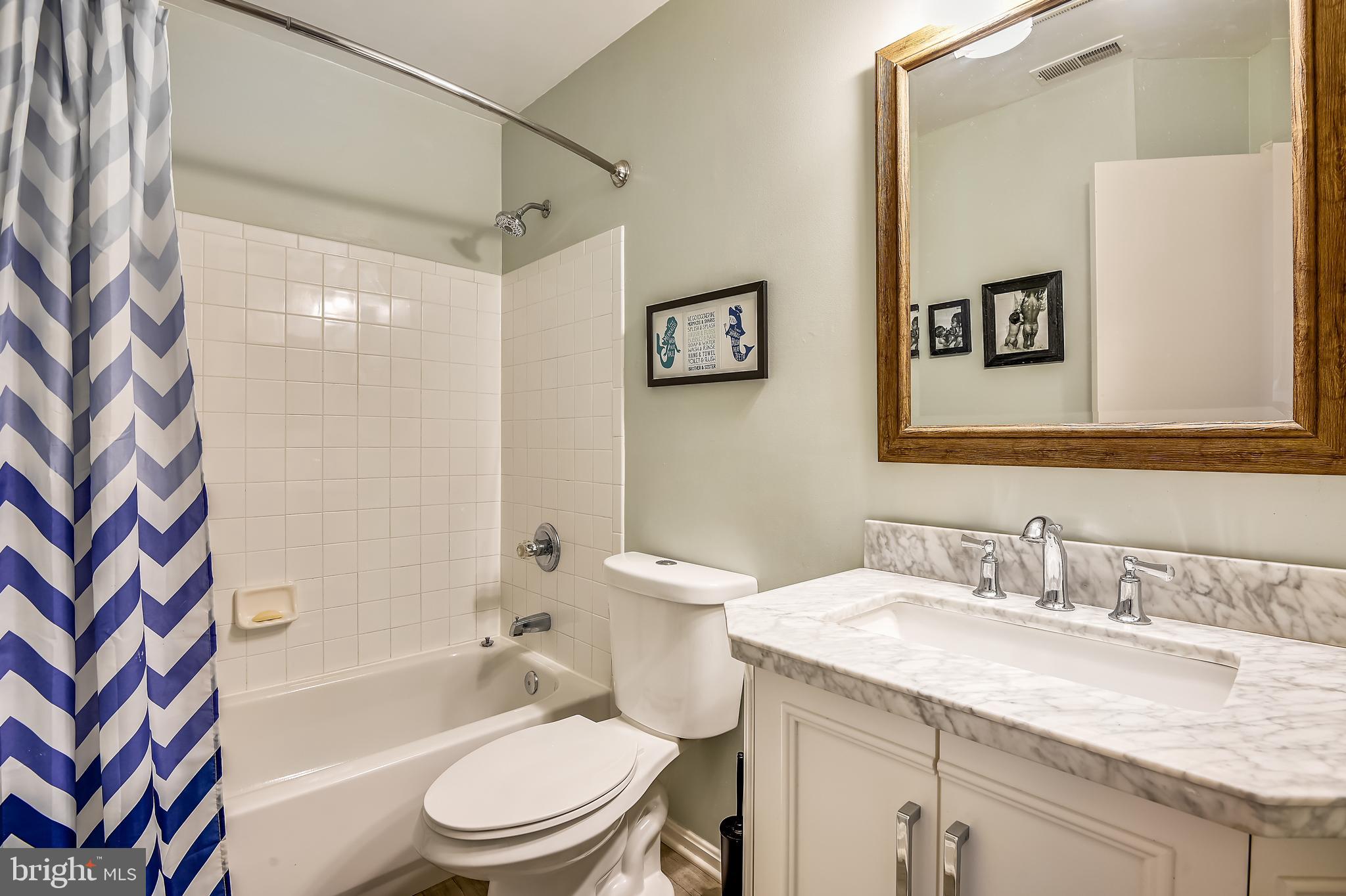 VILLAGES AT HOMELAND - Residential