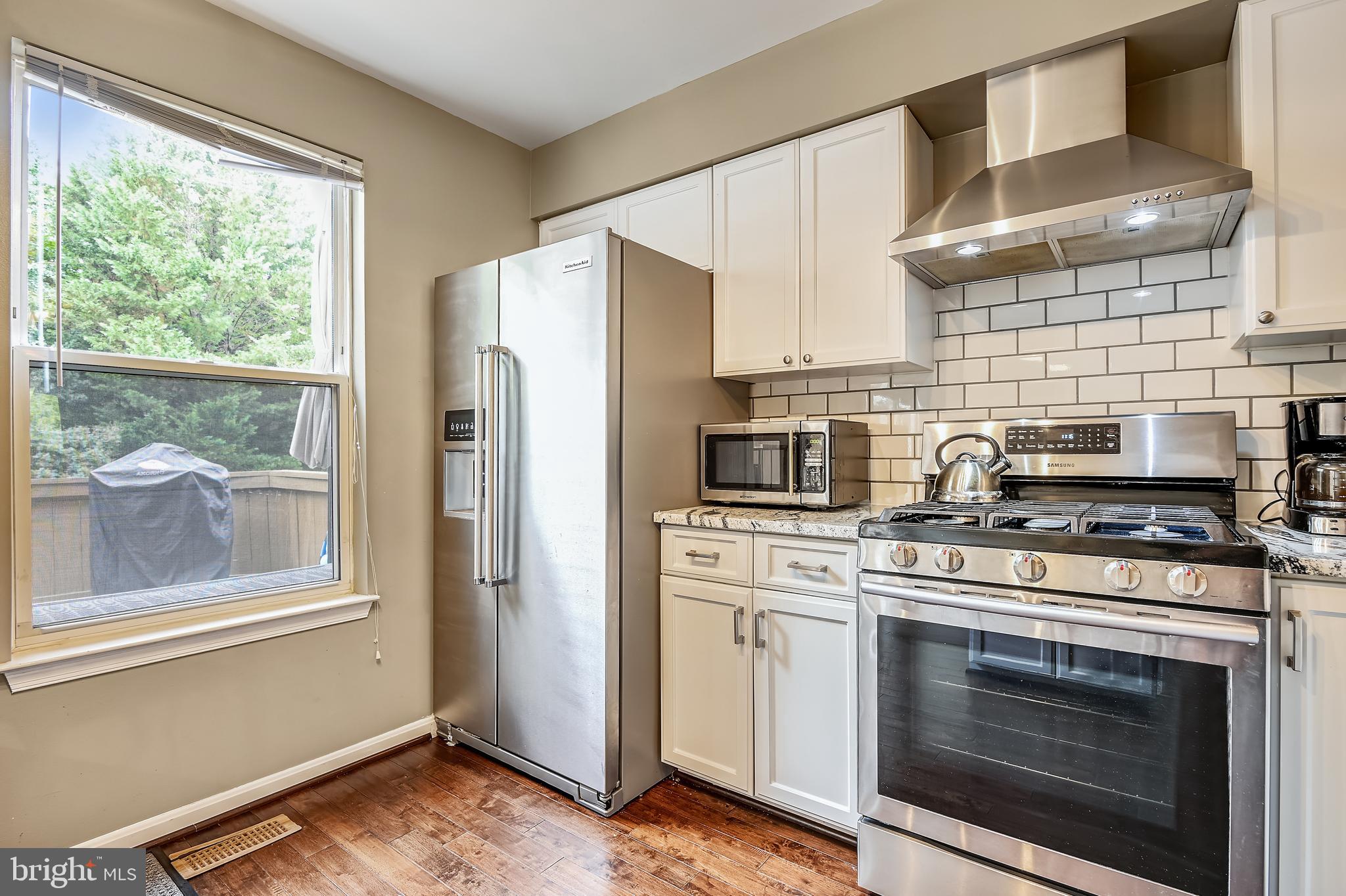 VILLAGES AT HOMELAND - Residential