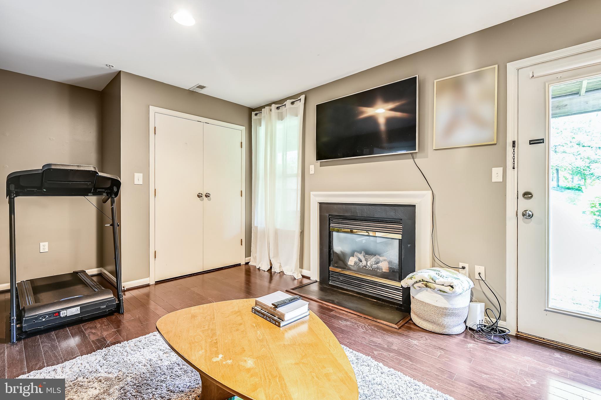 VILLAGES AT HOMELAND - Residential