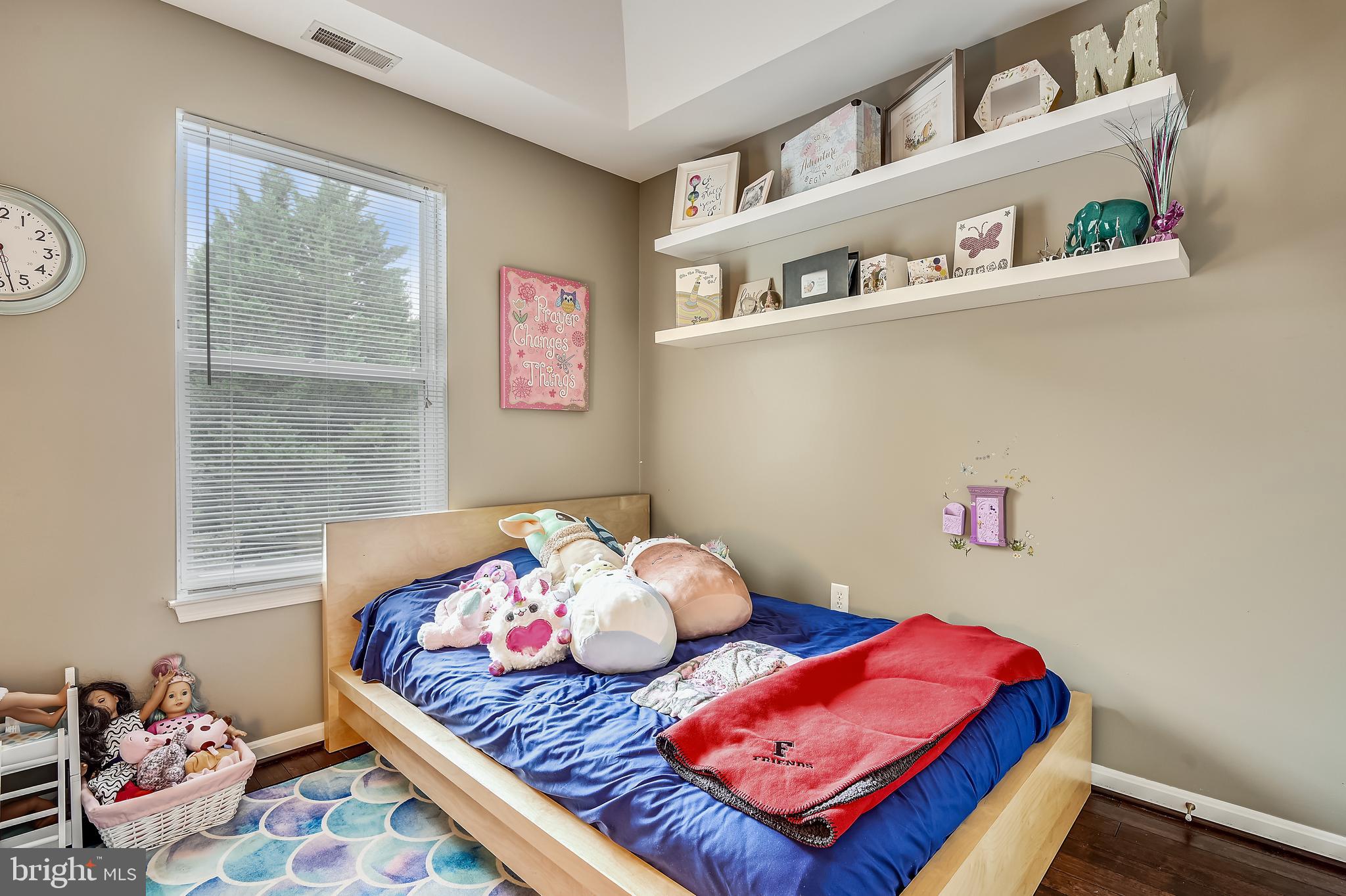 VILLAGES AT HOMELAND - Residential