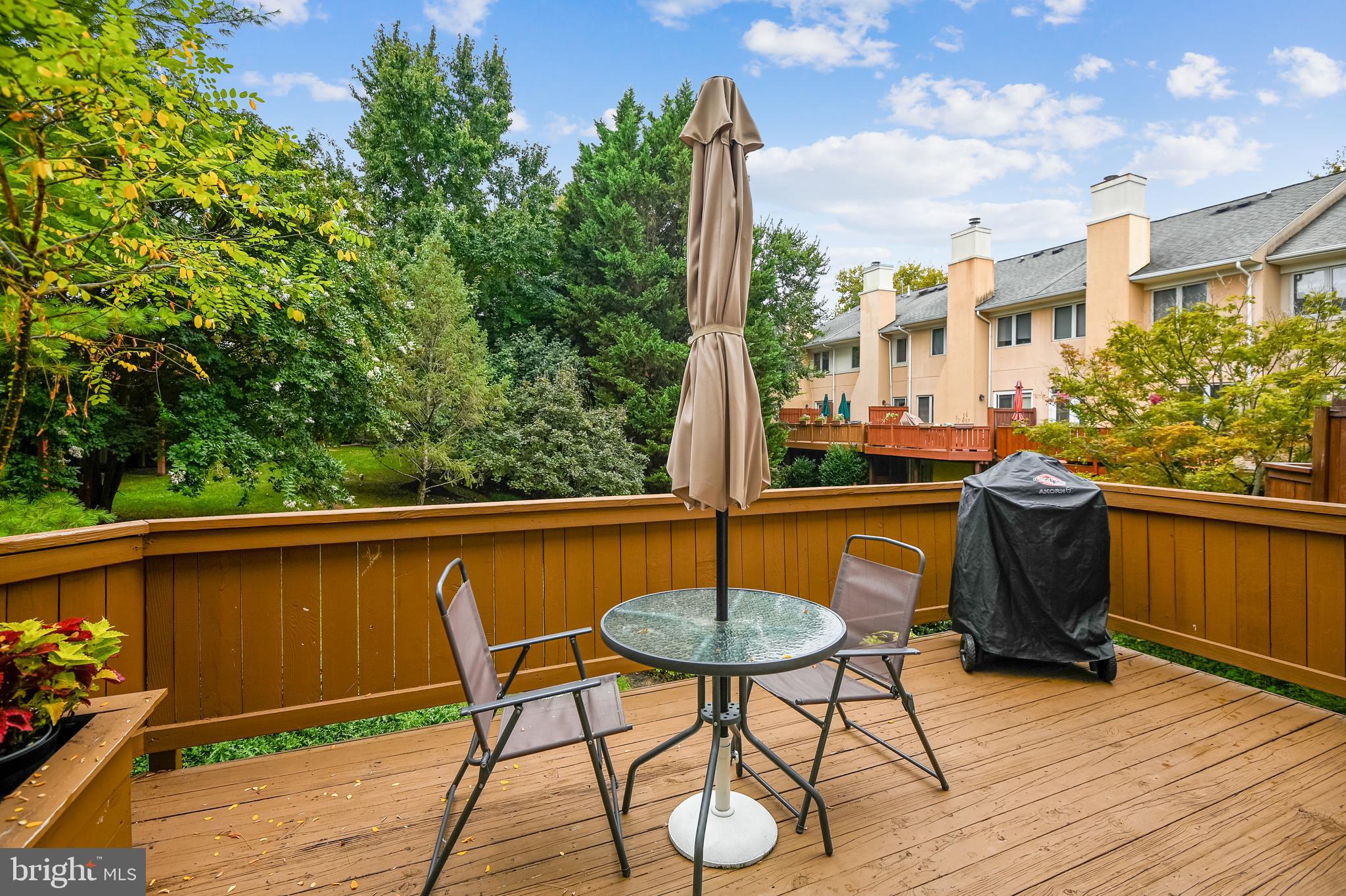 VILLAGES AT HOMELAND - Residential