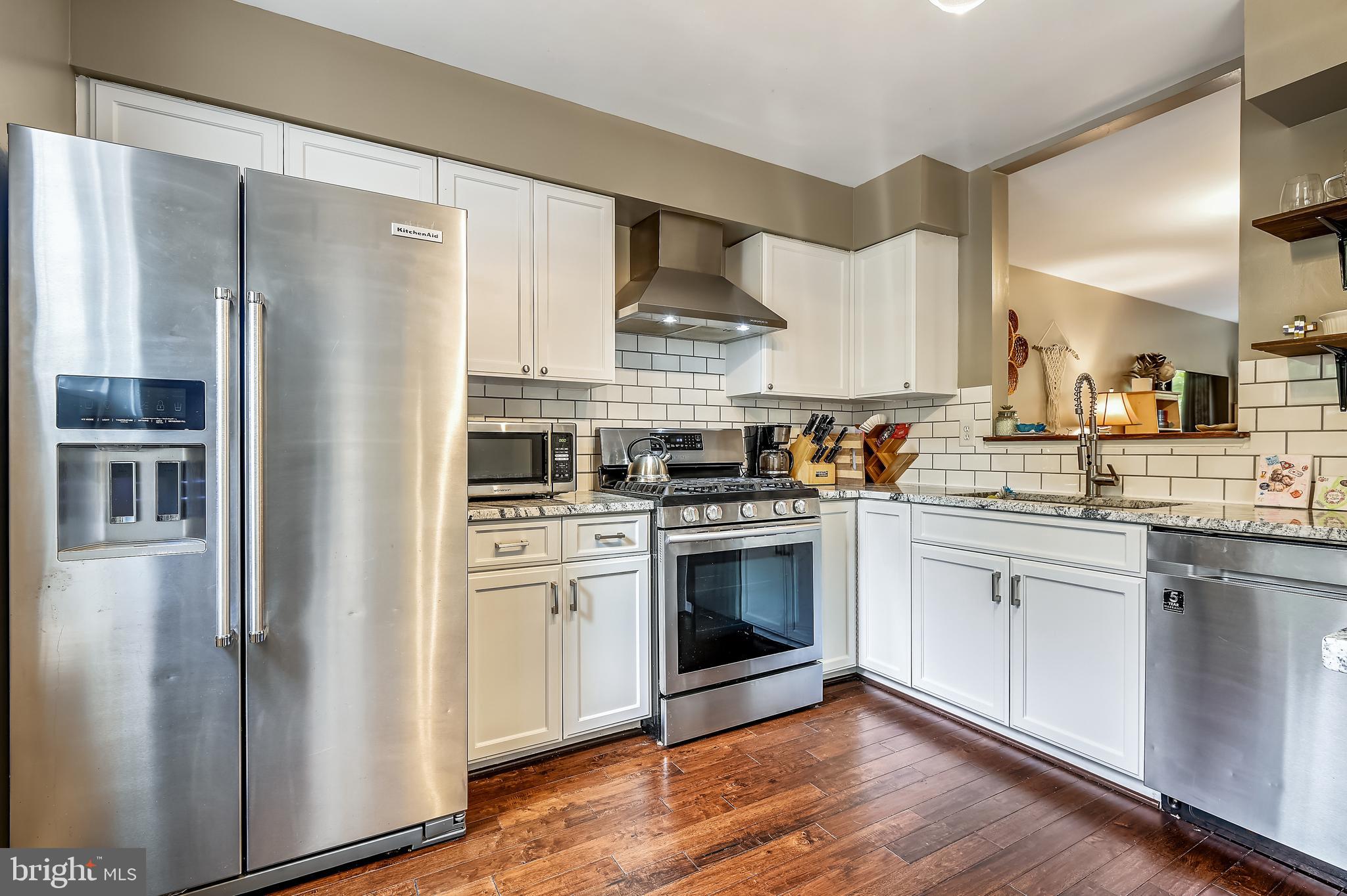 VILLAGES AT HOMELAND - Residential