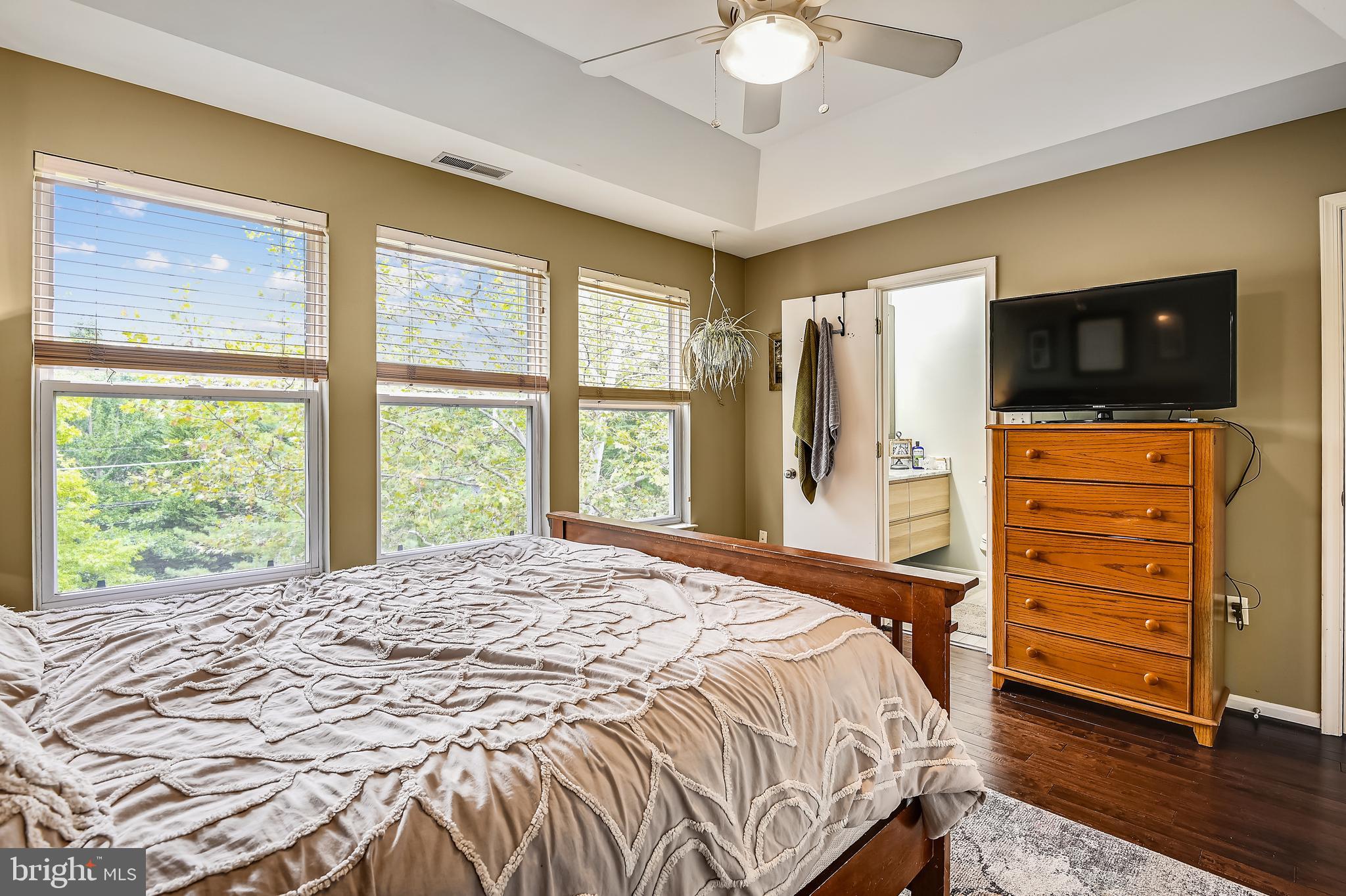 VILLAGES AT HOMELAND - Residential