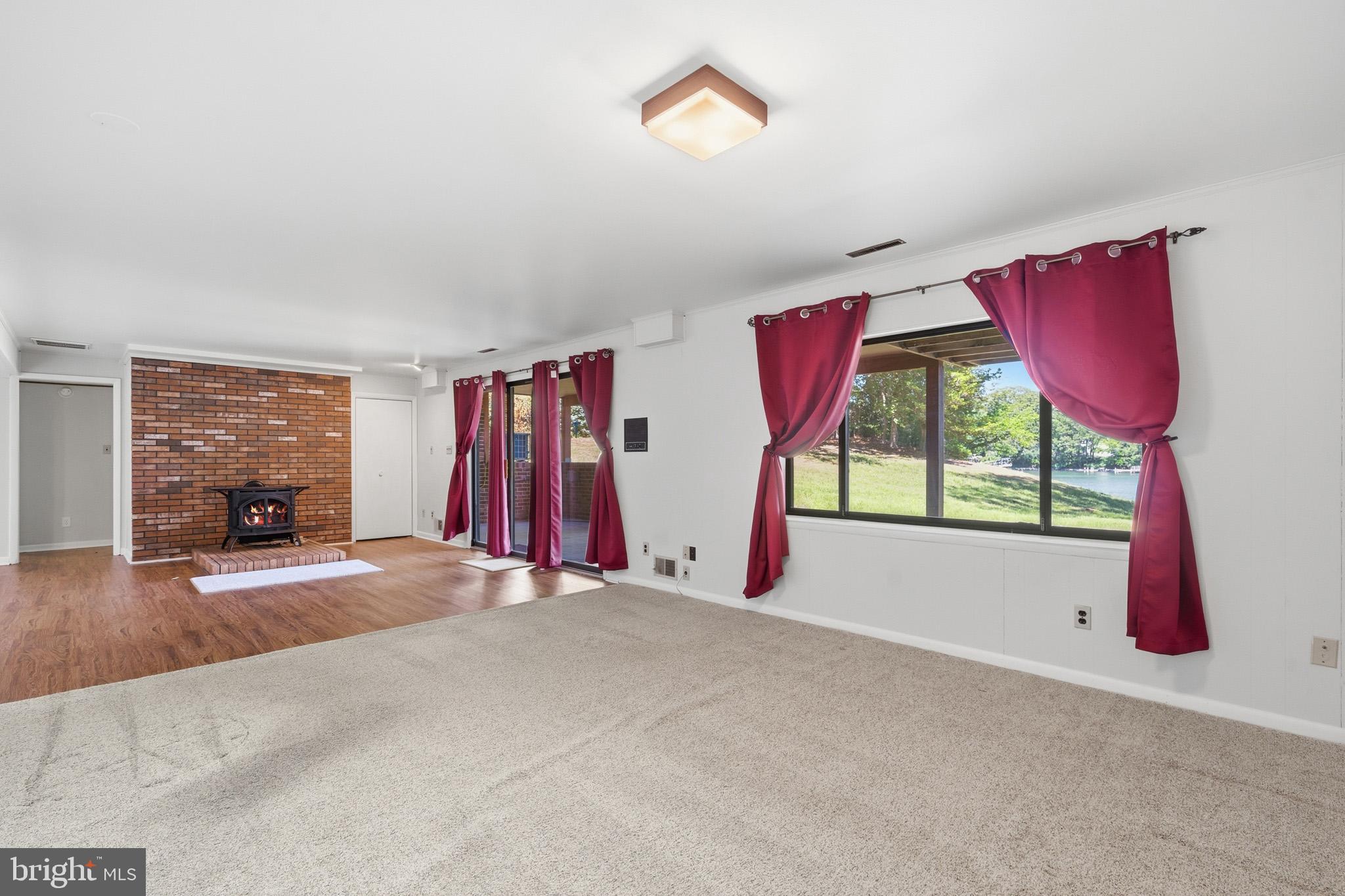 ROSECROFT - Residential
