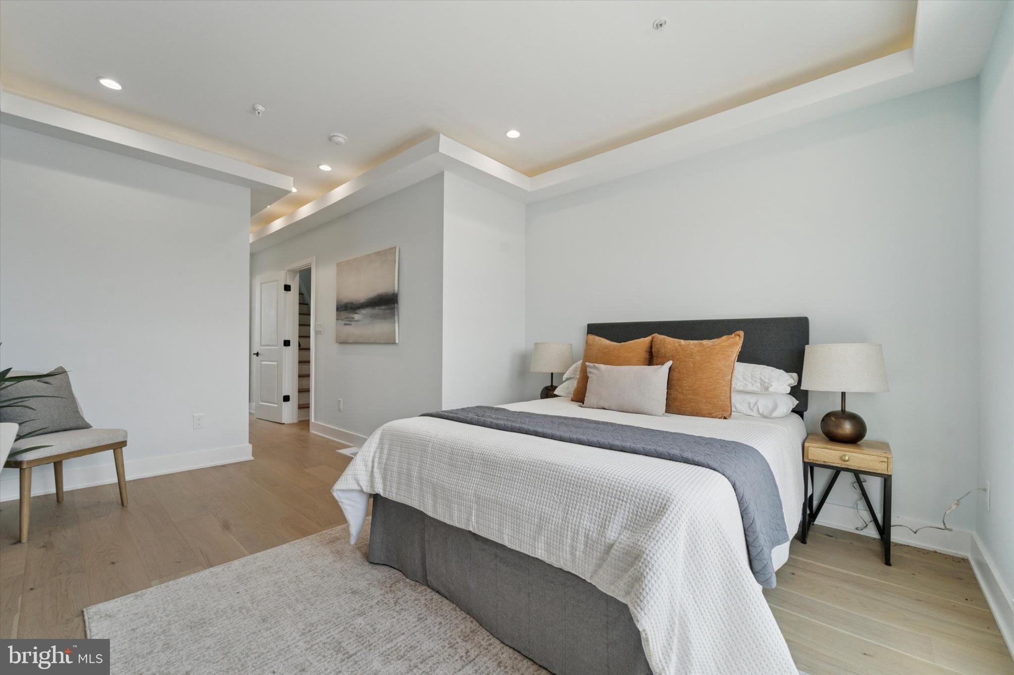 PORT RICHMOND - Residential