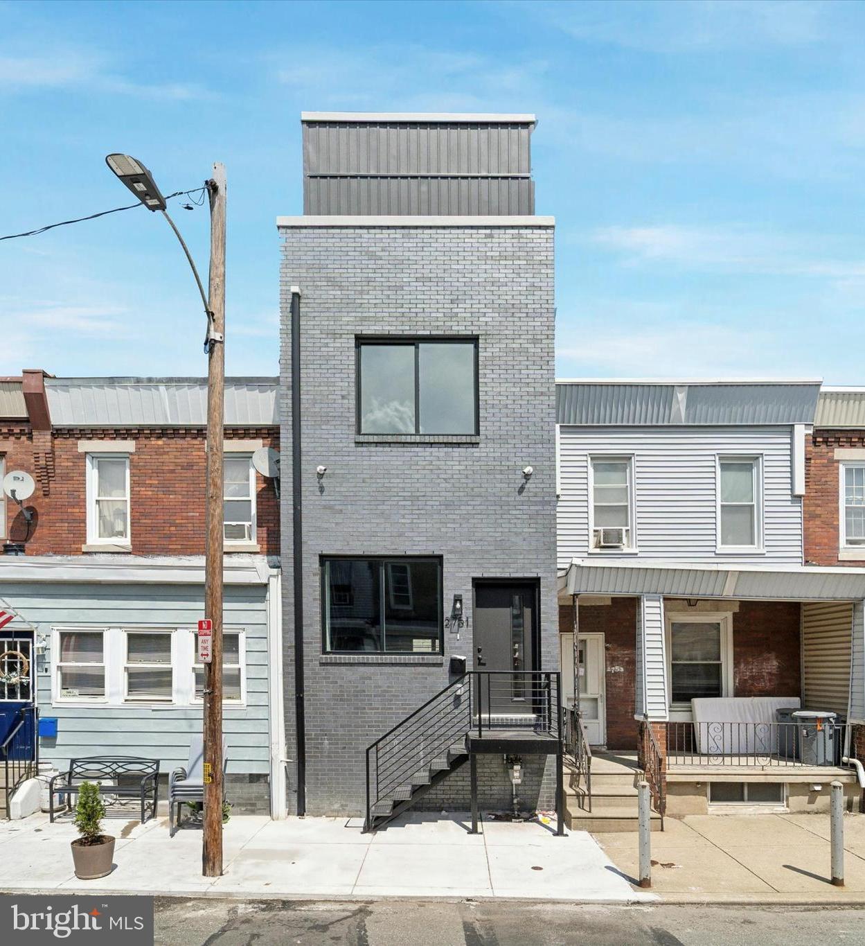 PORT RICHMOND - Residential