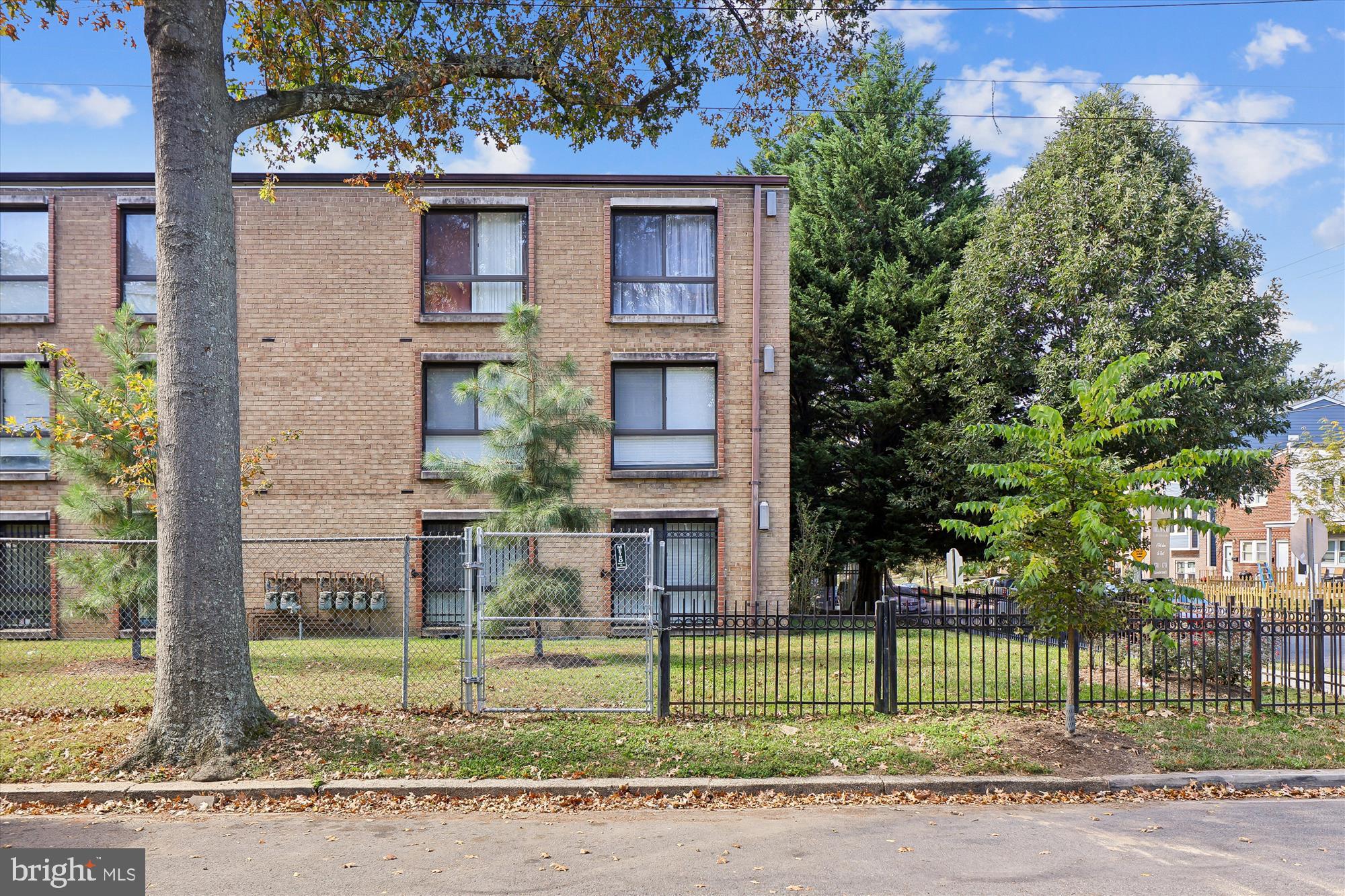 RANDLE HEIGHTS - Residential