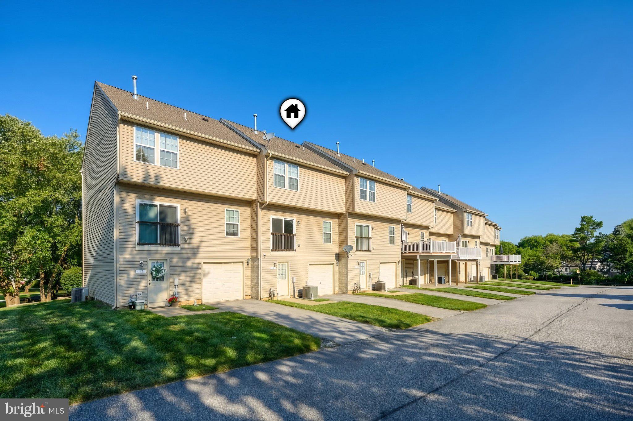 1144 BLUE BIRD LANE 18