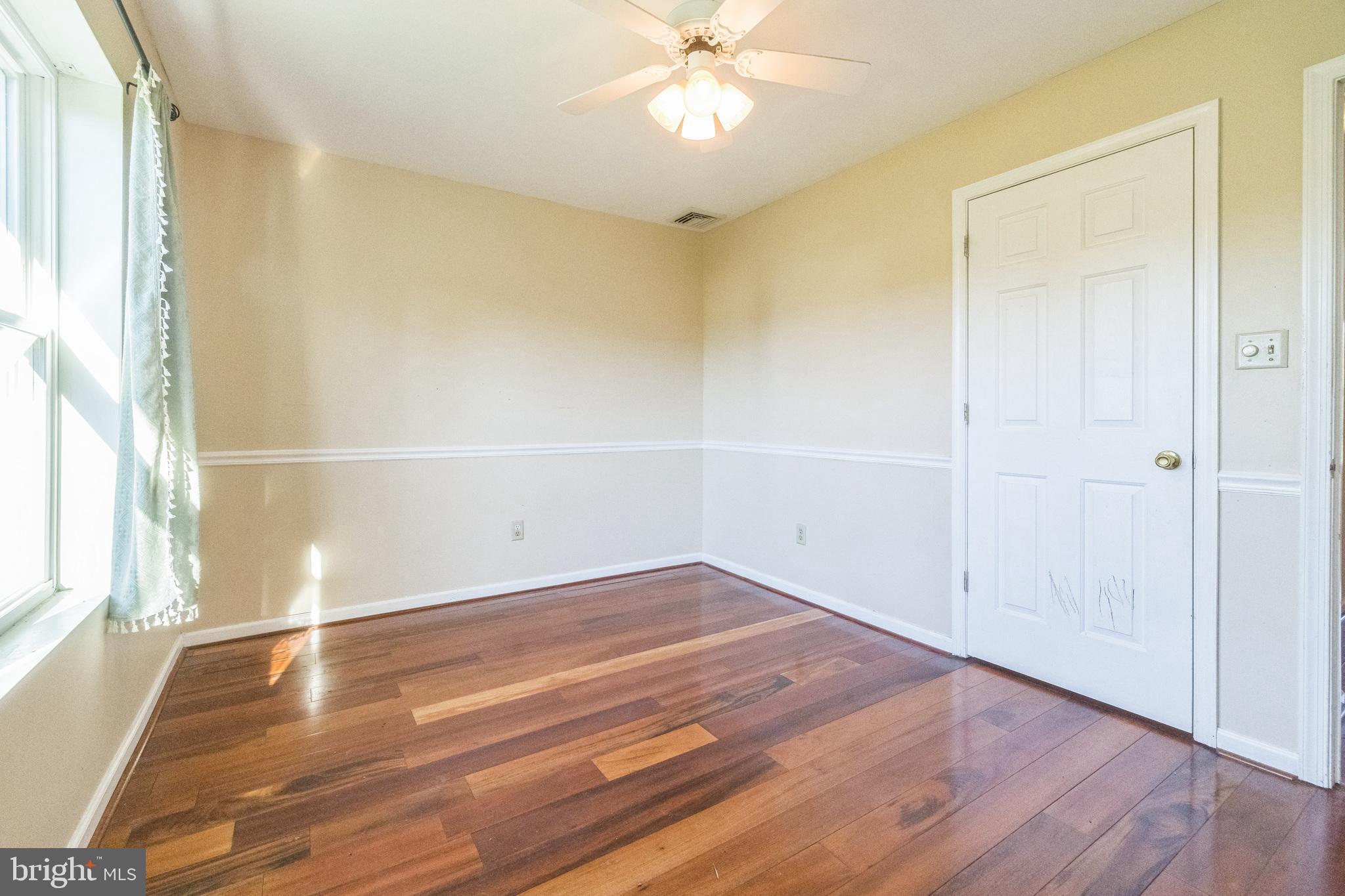 RICHLAND CT - Residential