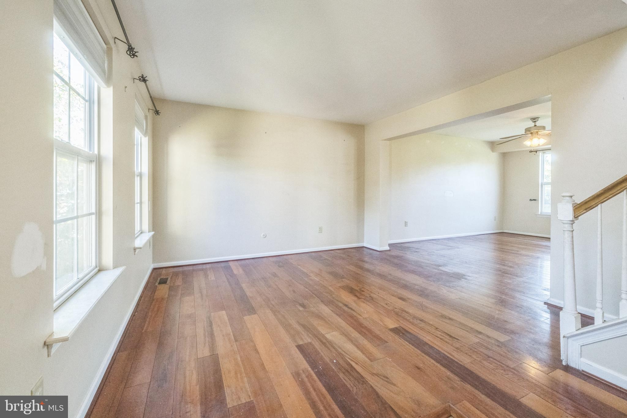 RICHLAND CT - Residential