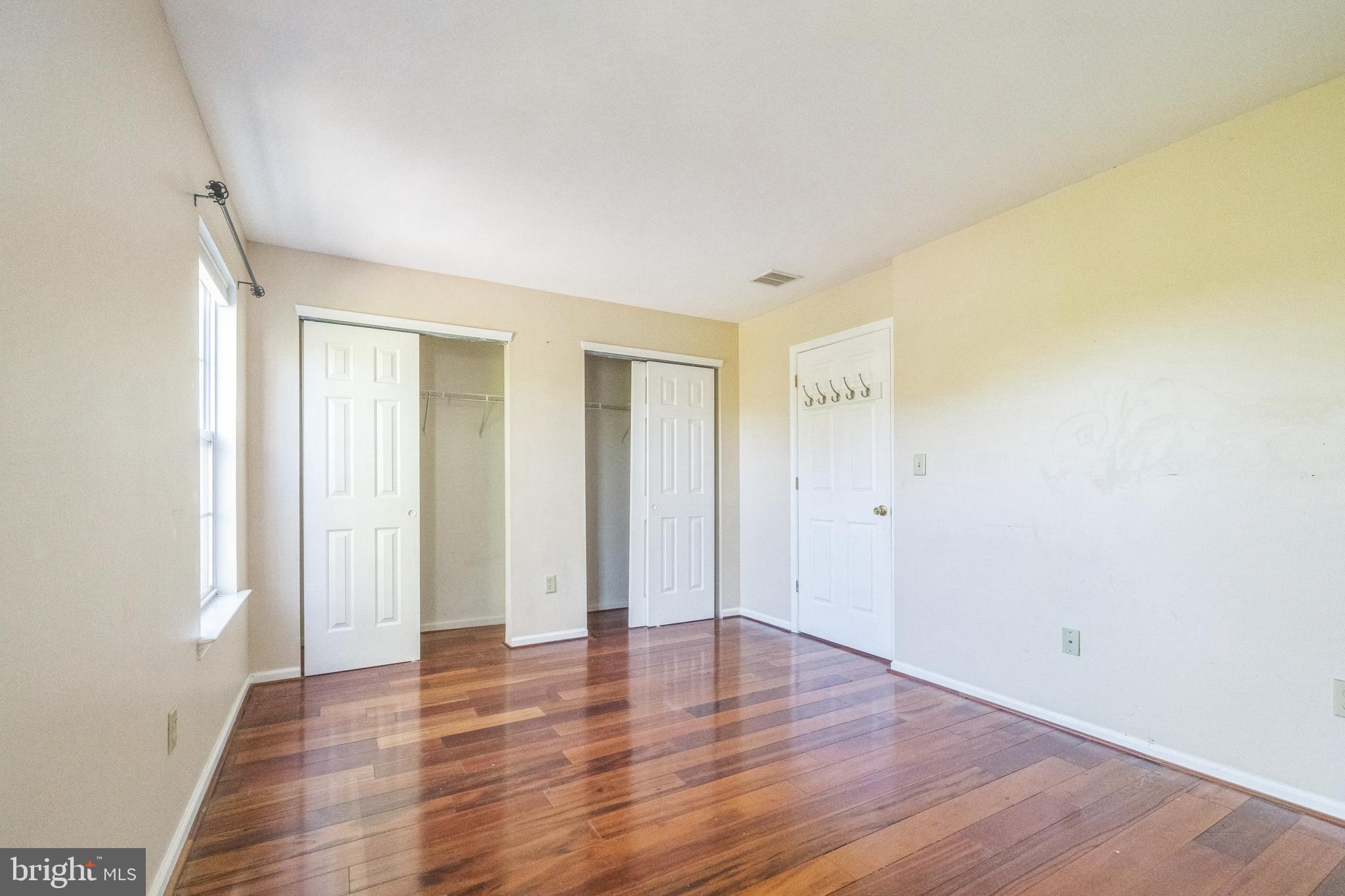 RICHLAND CT - Residential