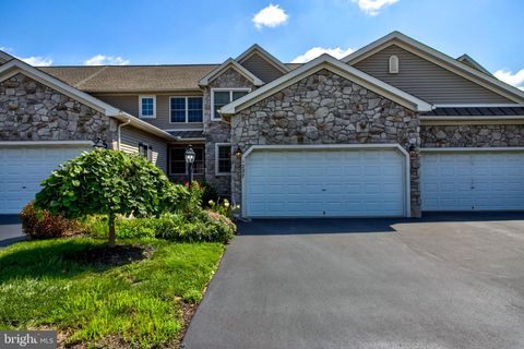 Photo of 1237 Hammon Avenue, EPHRATA, PA 17522 (MLS # PALA2073546)