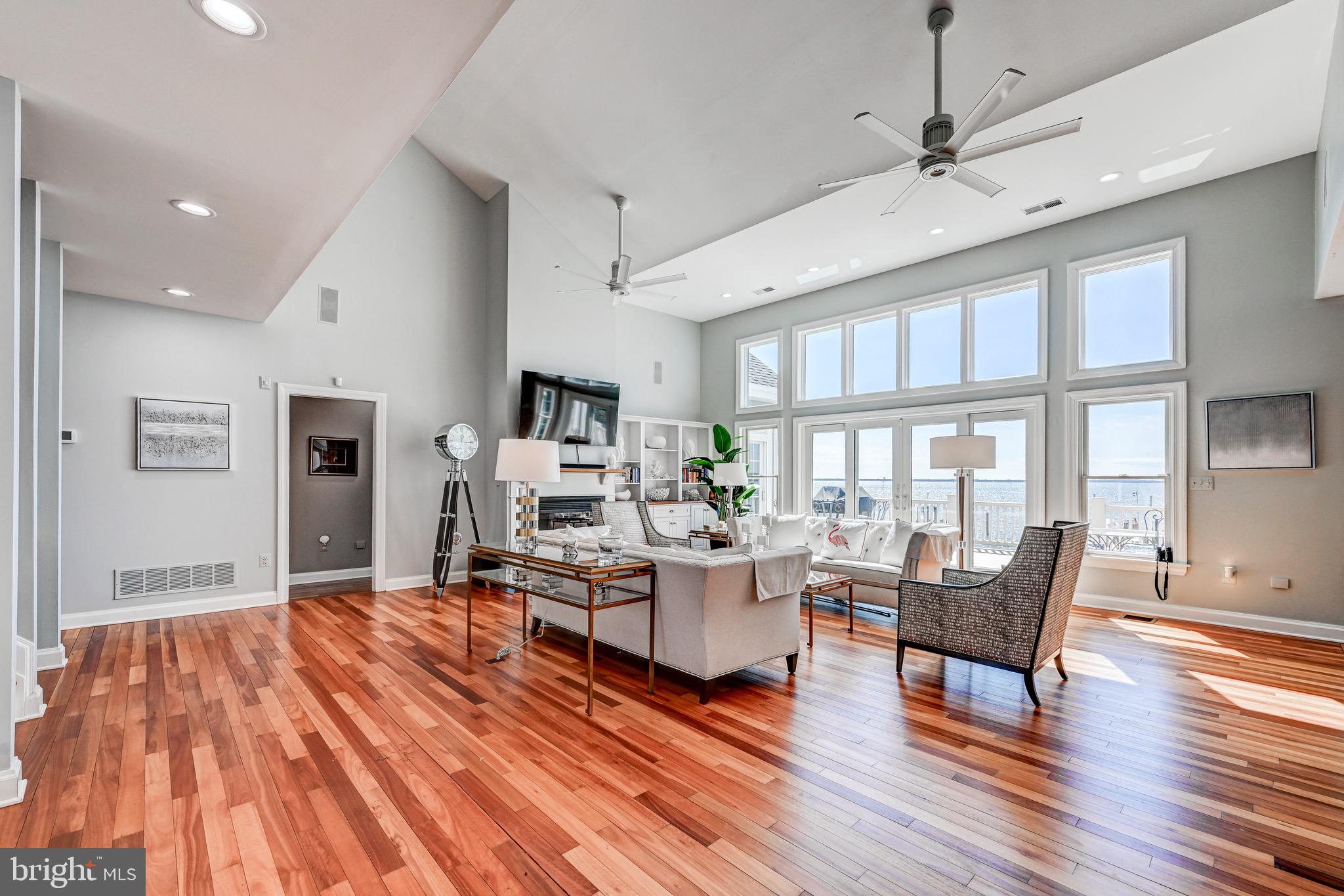 BOWLEYS QUARTERS - Residential