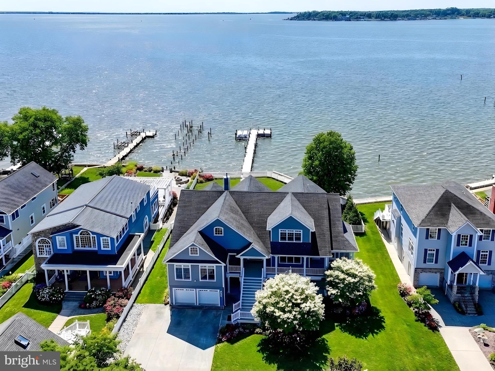 BOWLEYS QUARTERS - Residential